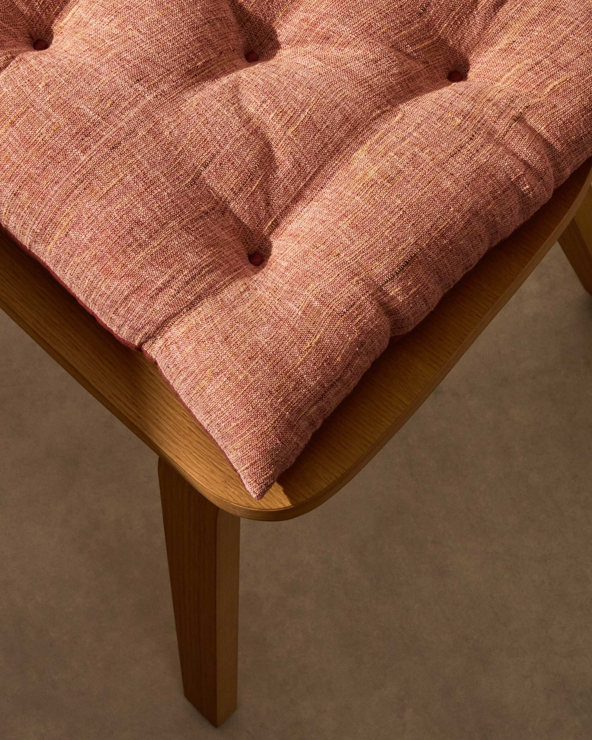 Aren pink chair cushion 45 x 45cm