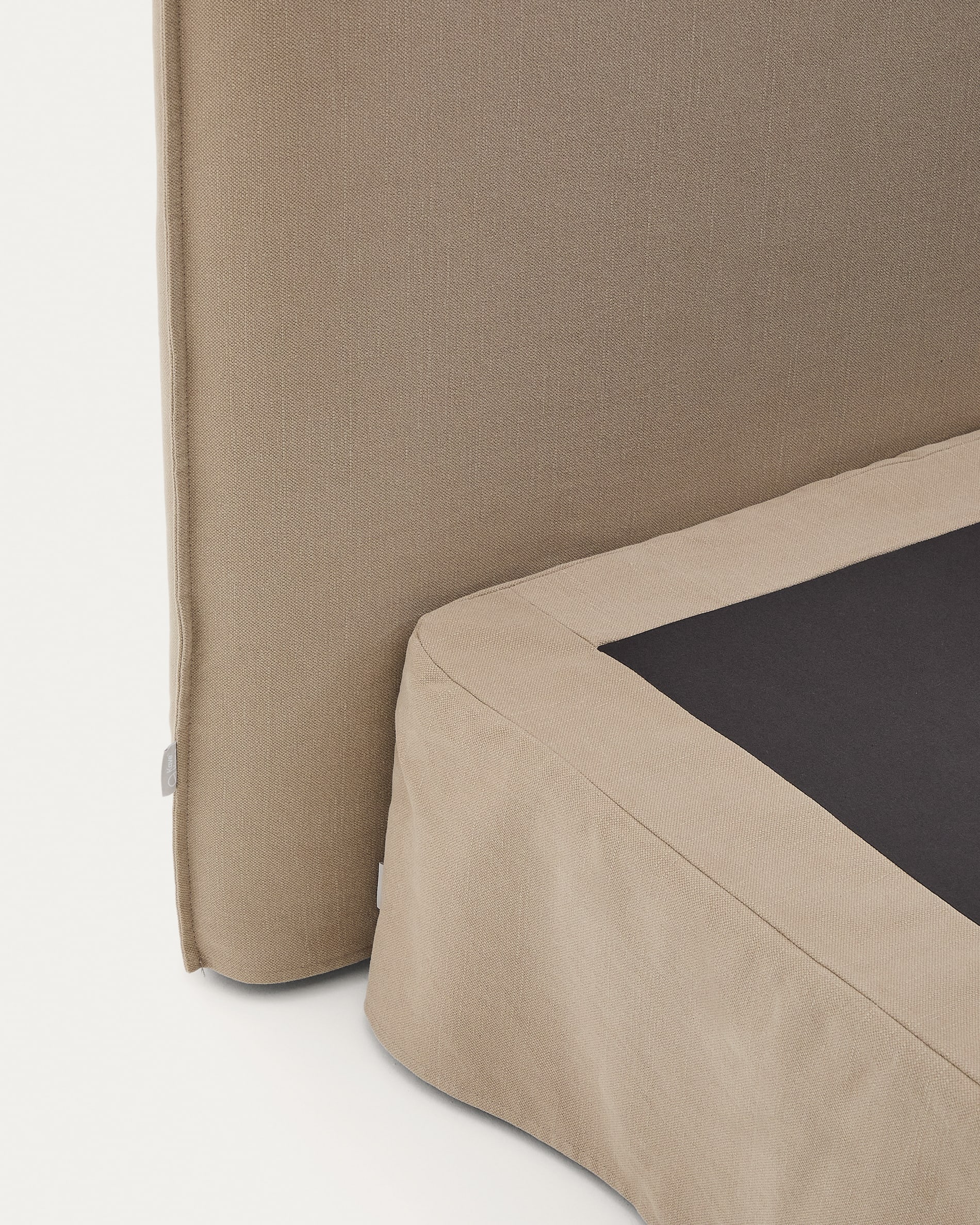 Jaira linen and cotton bed base cover in taupe for a 180 x 200 cm mattress