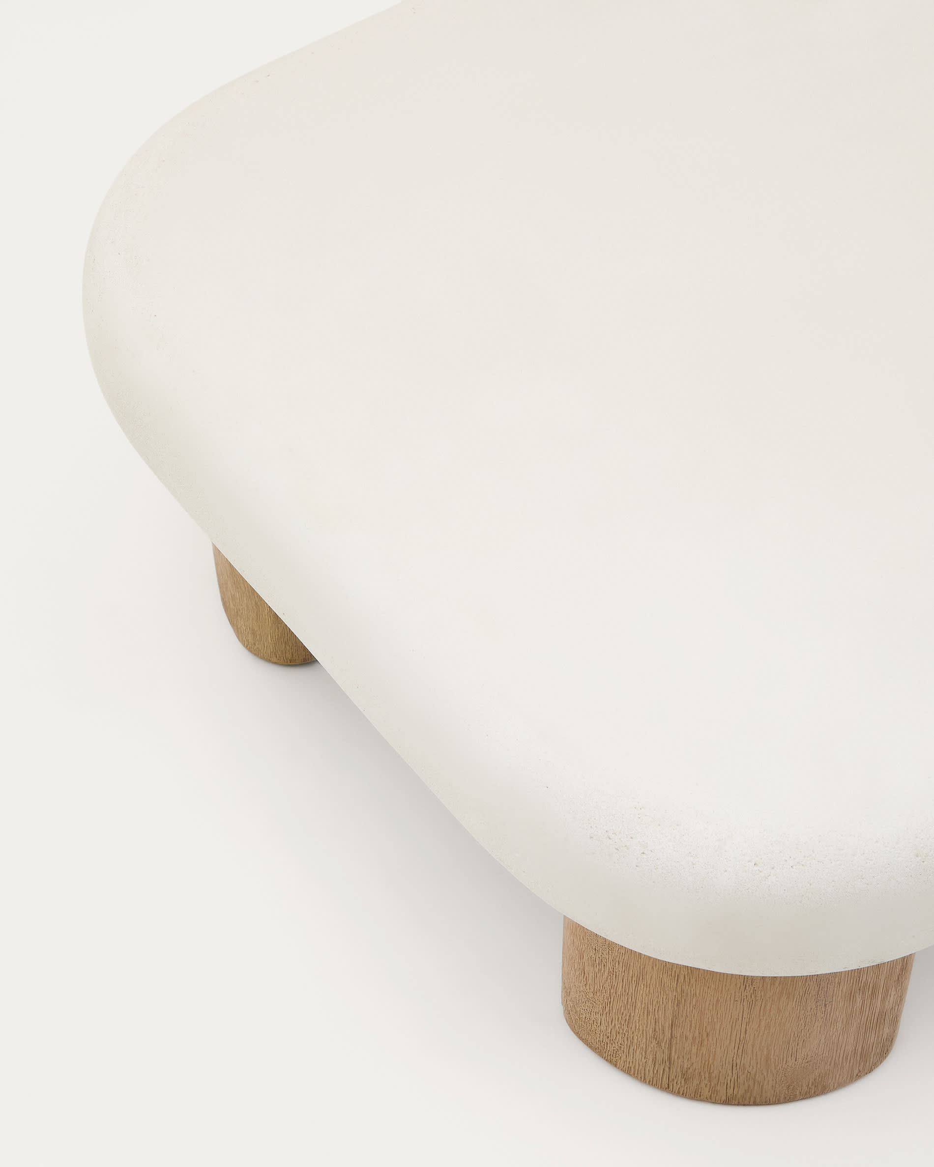 Labra coffee table in cement and acacia wood 140 x 70 cm FSC 100%