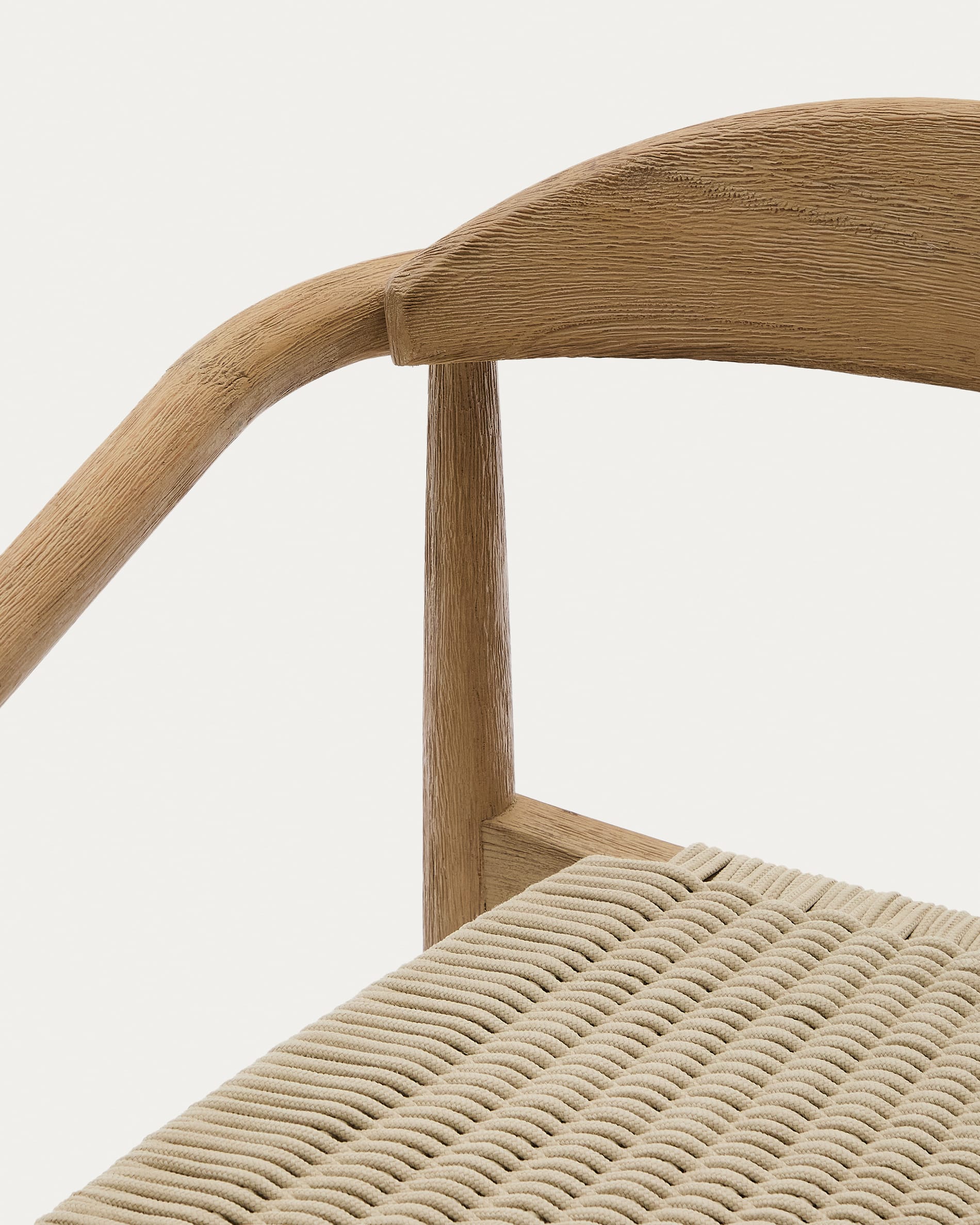 Nina stackable chair in FSC 100% solid acacia wood and ecru rope cord