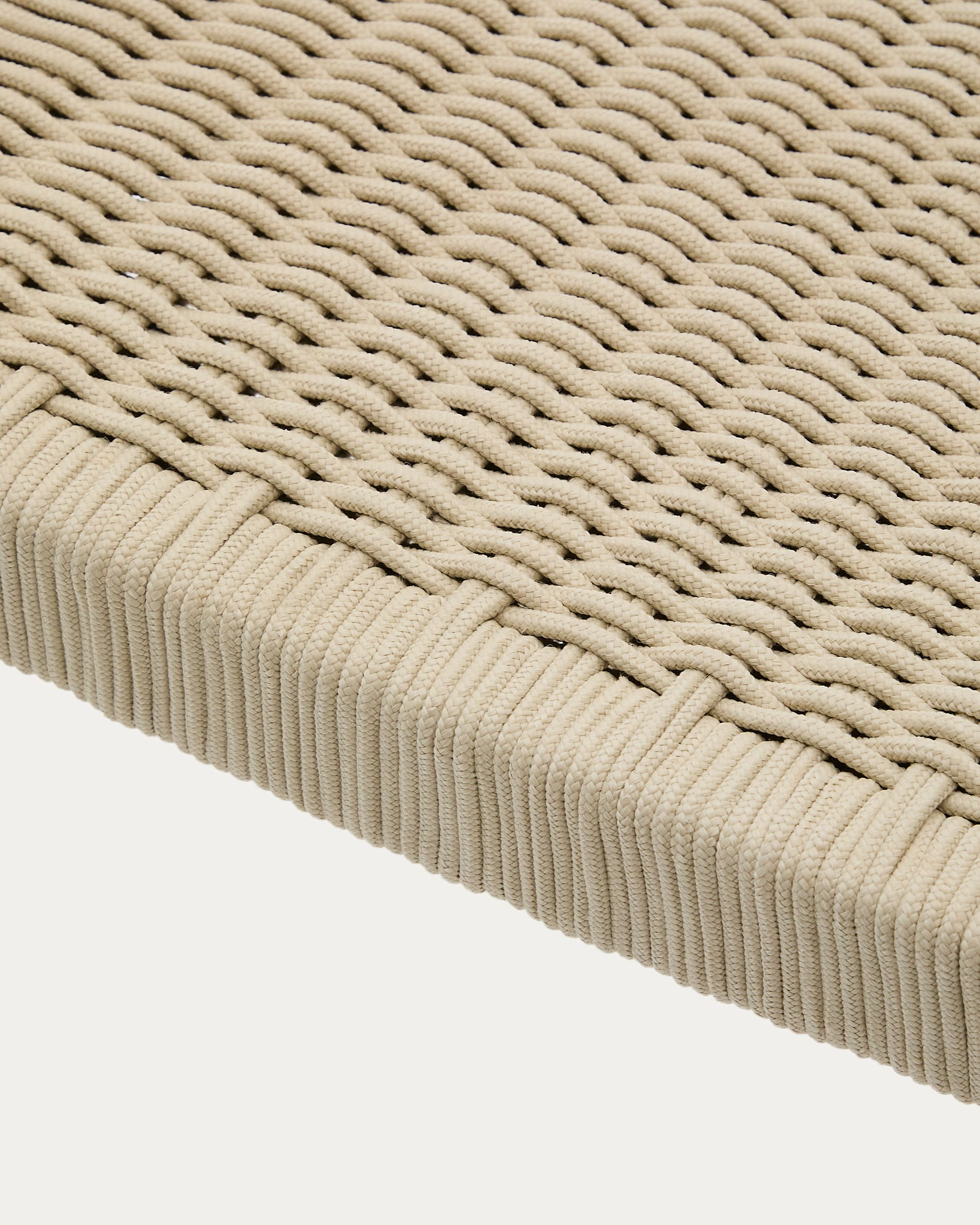 Nina stackable chair in FSC 100% solid acacia wood and ecru rope cord