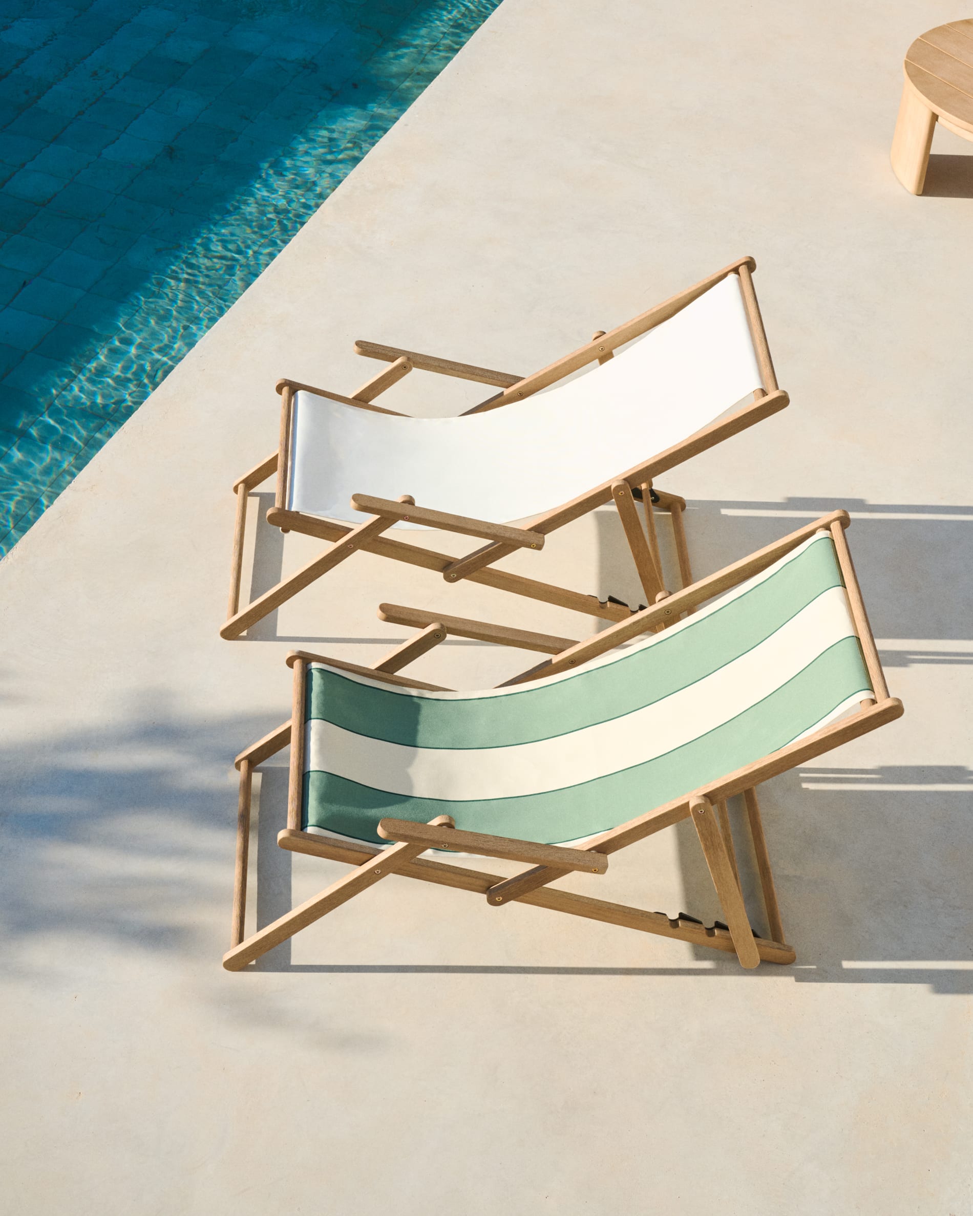 Vilara green and beige striped outdoor folding deck chair made of FSC 100% solid acacia wood