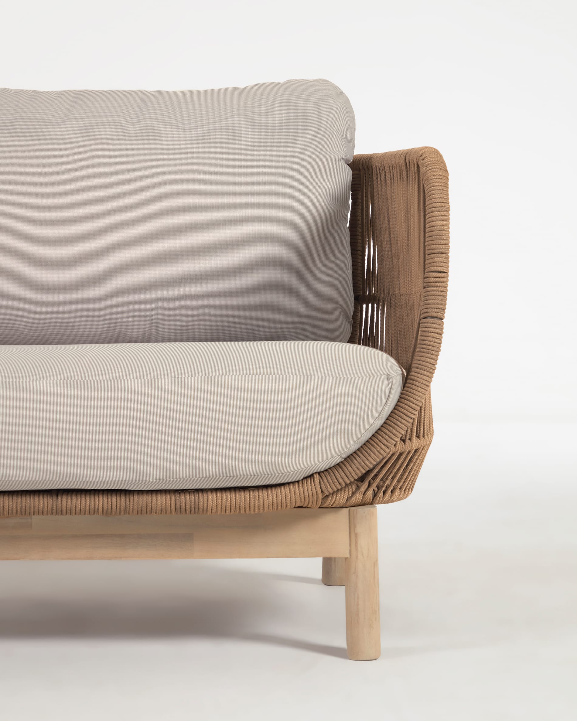 Catalina 3 seater sofa made with beige cord and solid acacia wood, 170 cm FSC 100%