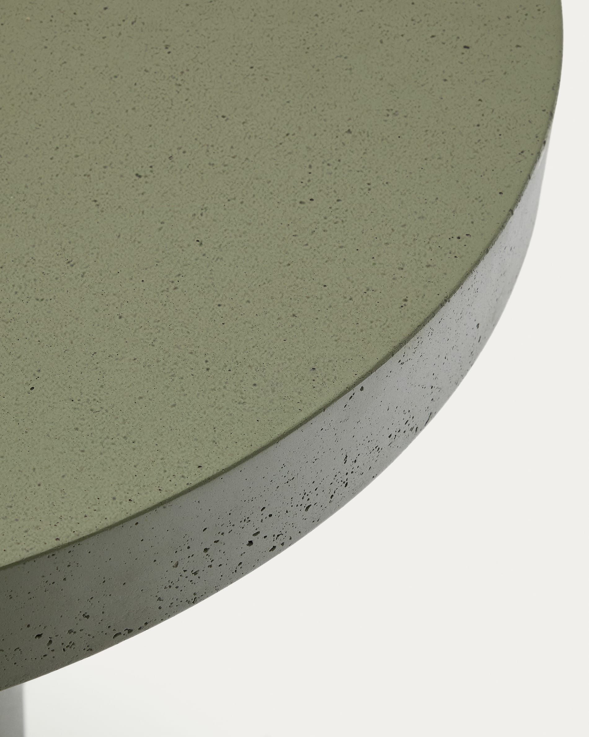 Aiguablava green cement round table Ø90cm