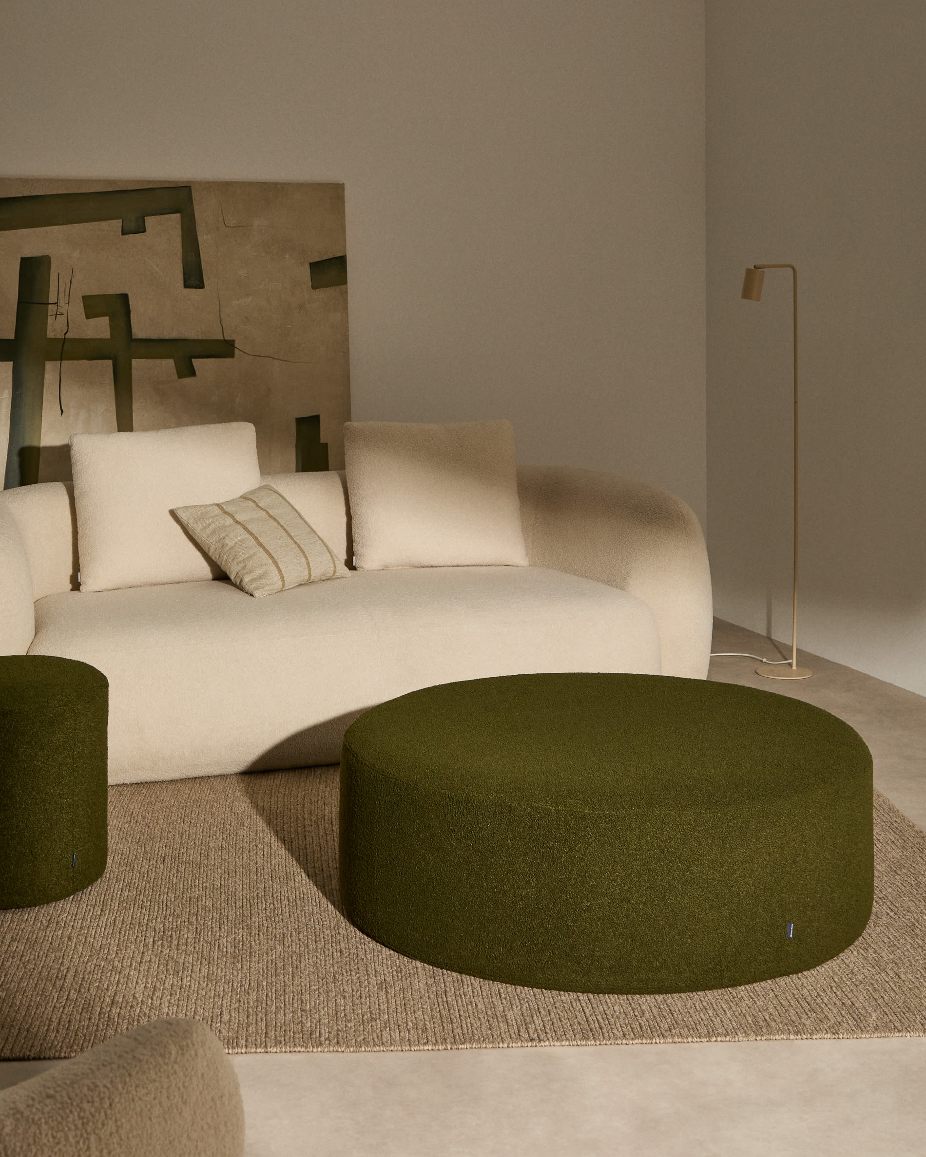 Kaeli footrest cover in green bouclé Ø 120 cm