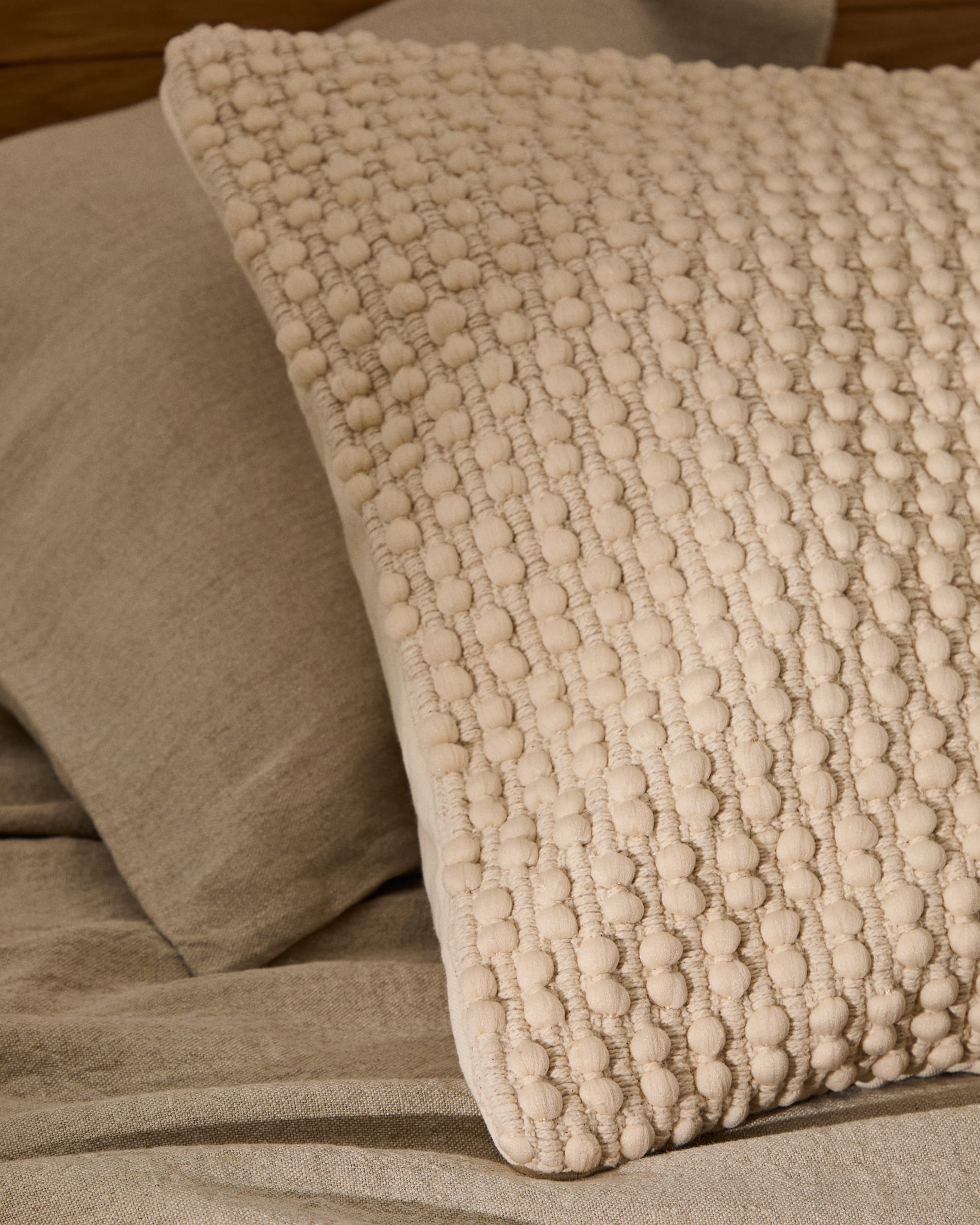 Mascarell white cotton and polyester cushion cover 50 x 50 cm