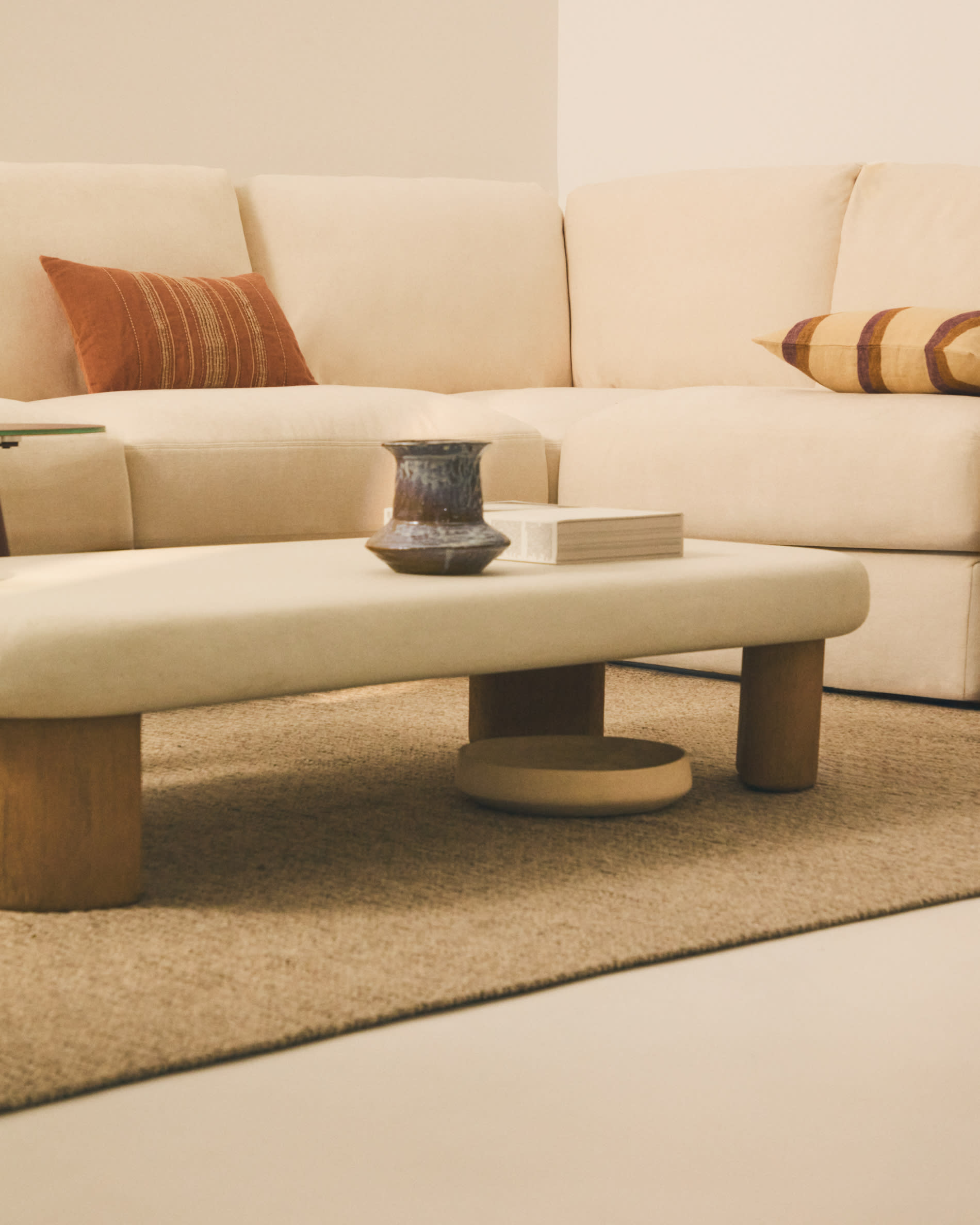 Alea 5-seater modular corner sofa with removable cover in ecru chenille 310 x 310cm
