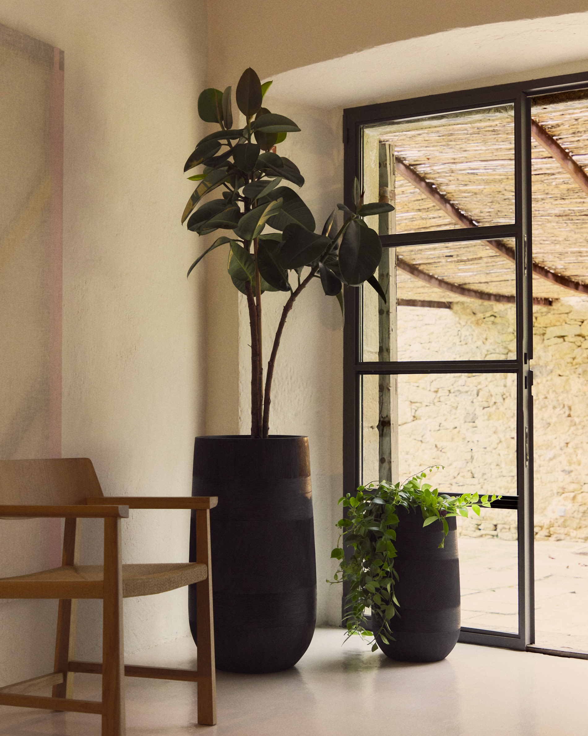 Set of 2 Tival black cement-effect planters Ø 45 cm / Ø 32 cm