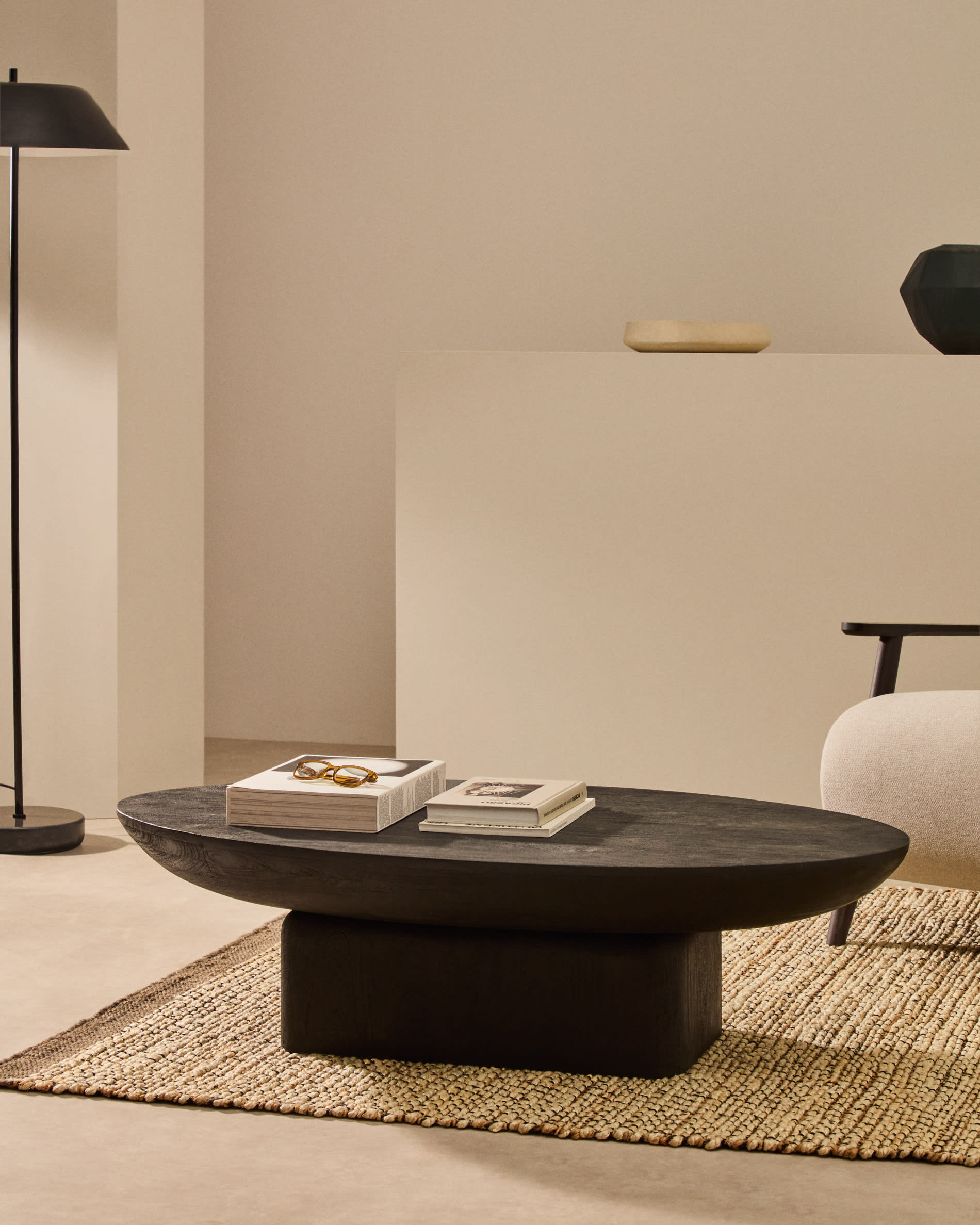 Ovak coffee table in solid acacia wood with black finish FSC 100% 140 x 70cm