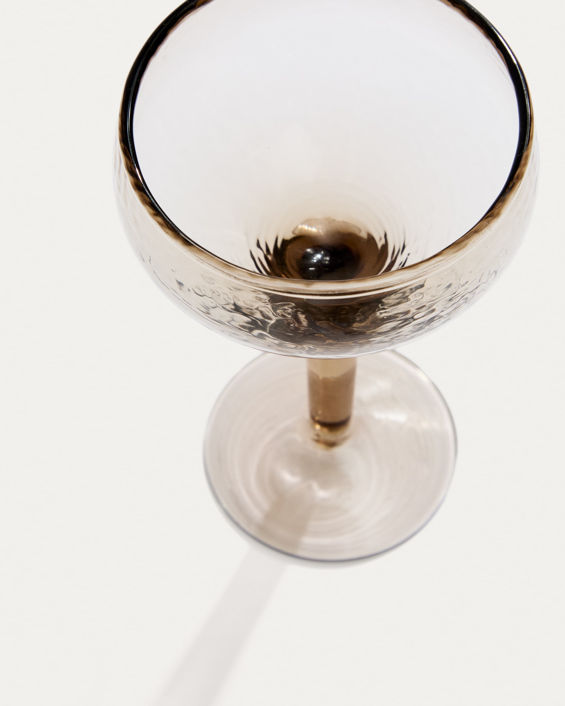 Sileia wine glass made of brown recycled glass