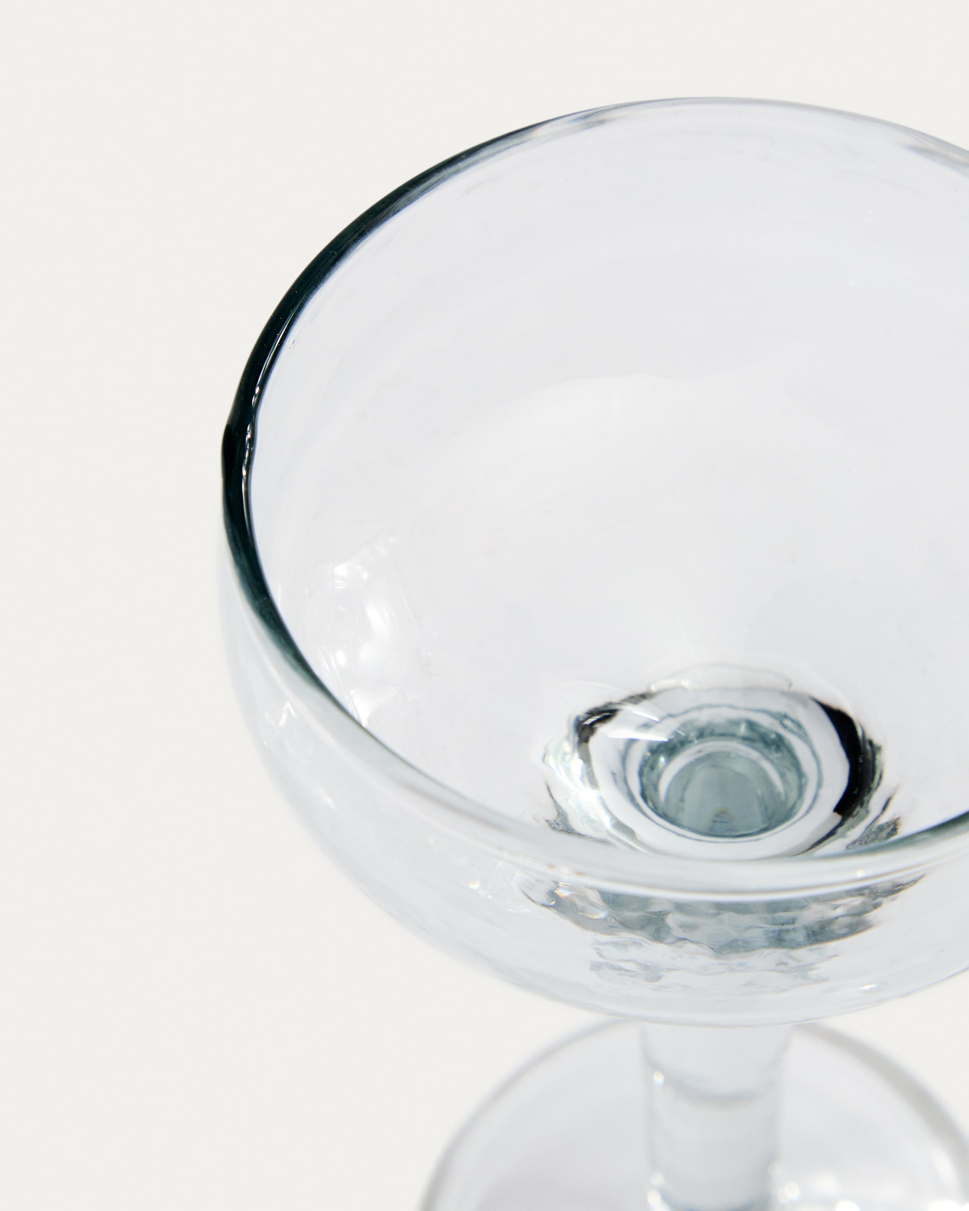 Vinea wine glass made of recycled glass