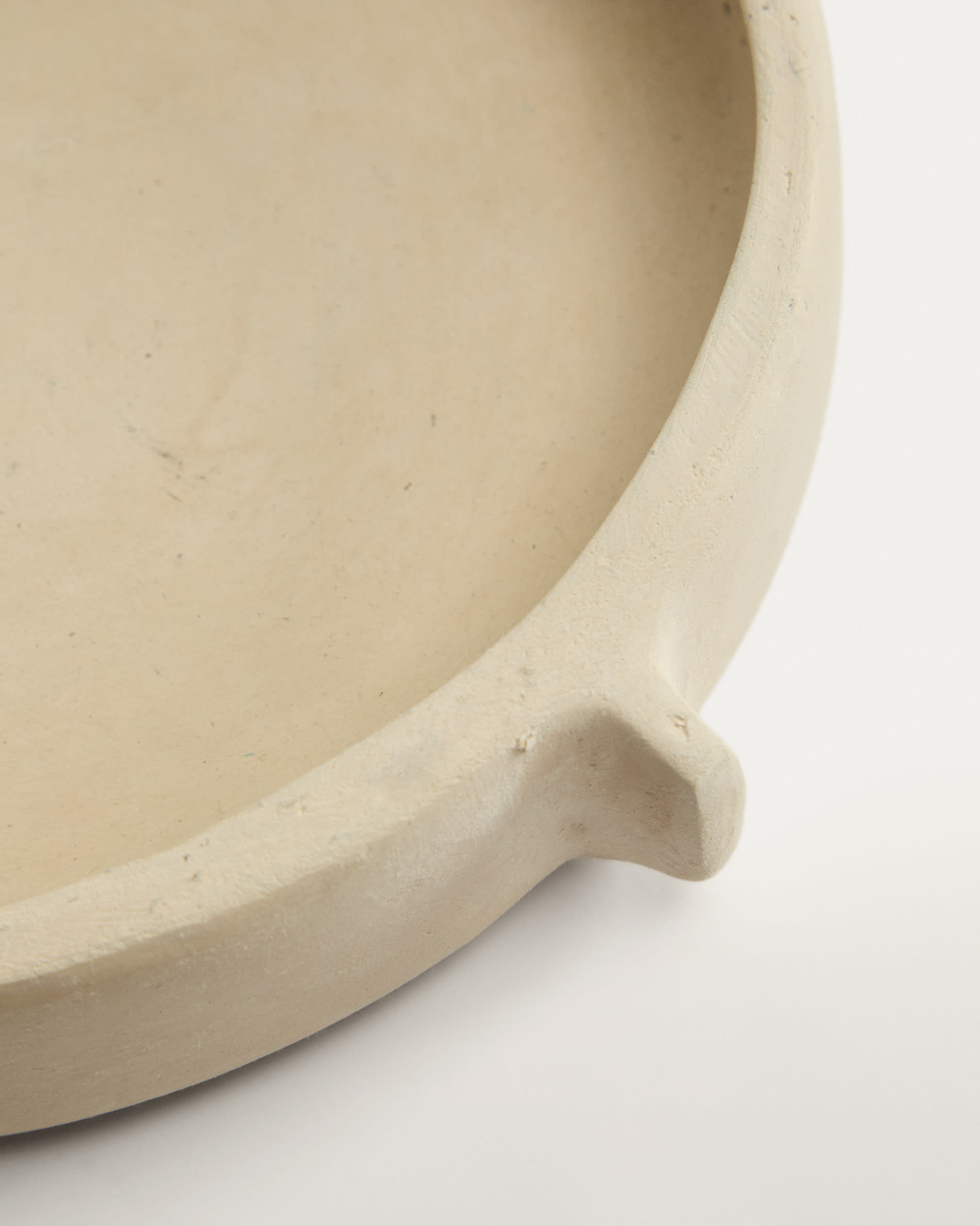 Mireni papier-mâché centrepiece beige Ø 22,5 cm