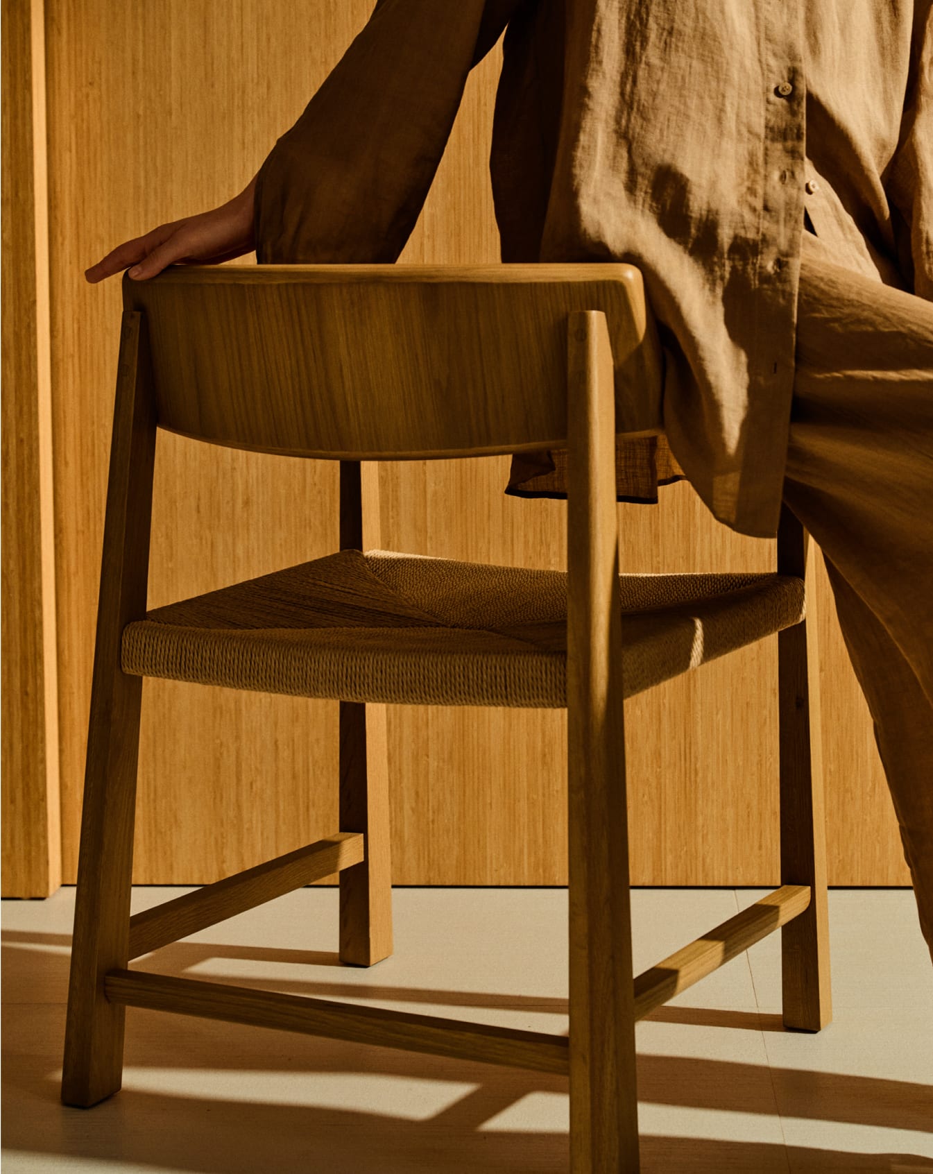 https://d.media.kavehome.com/image/upload/v1747039263/cms/img-landing-premium-ss25-16.jpg
