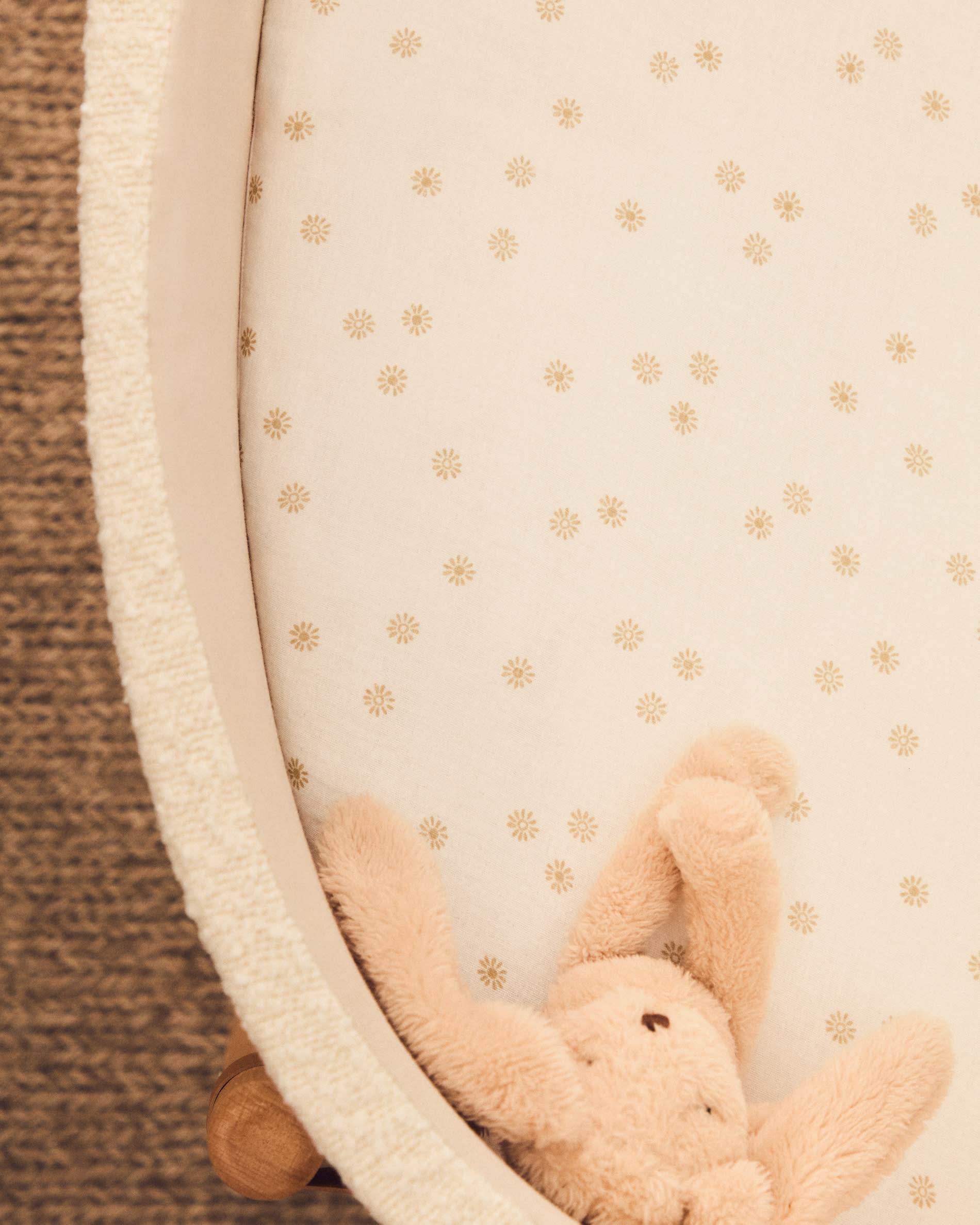 100% cotton, sun print, bottom sheet for Olna Moses basket 40 x 75 cm
