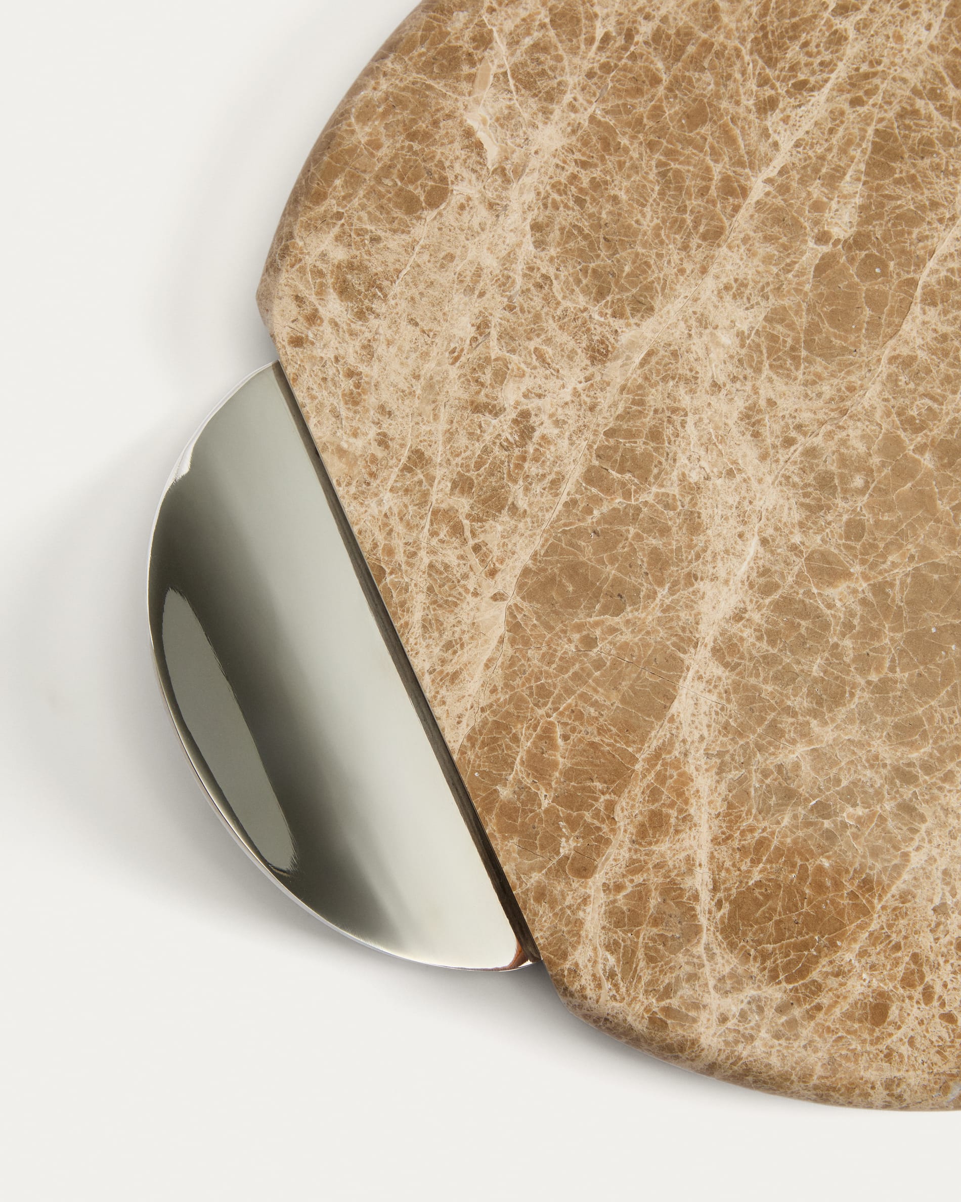 Adoma serving board in marble and metal