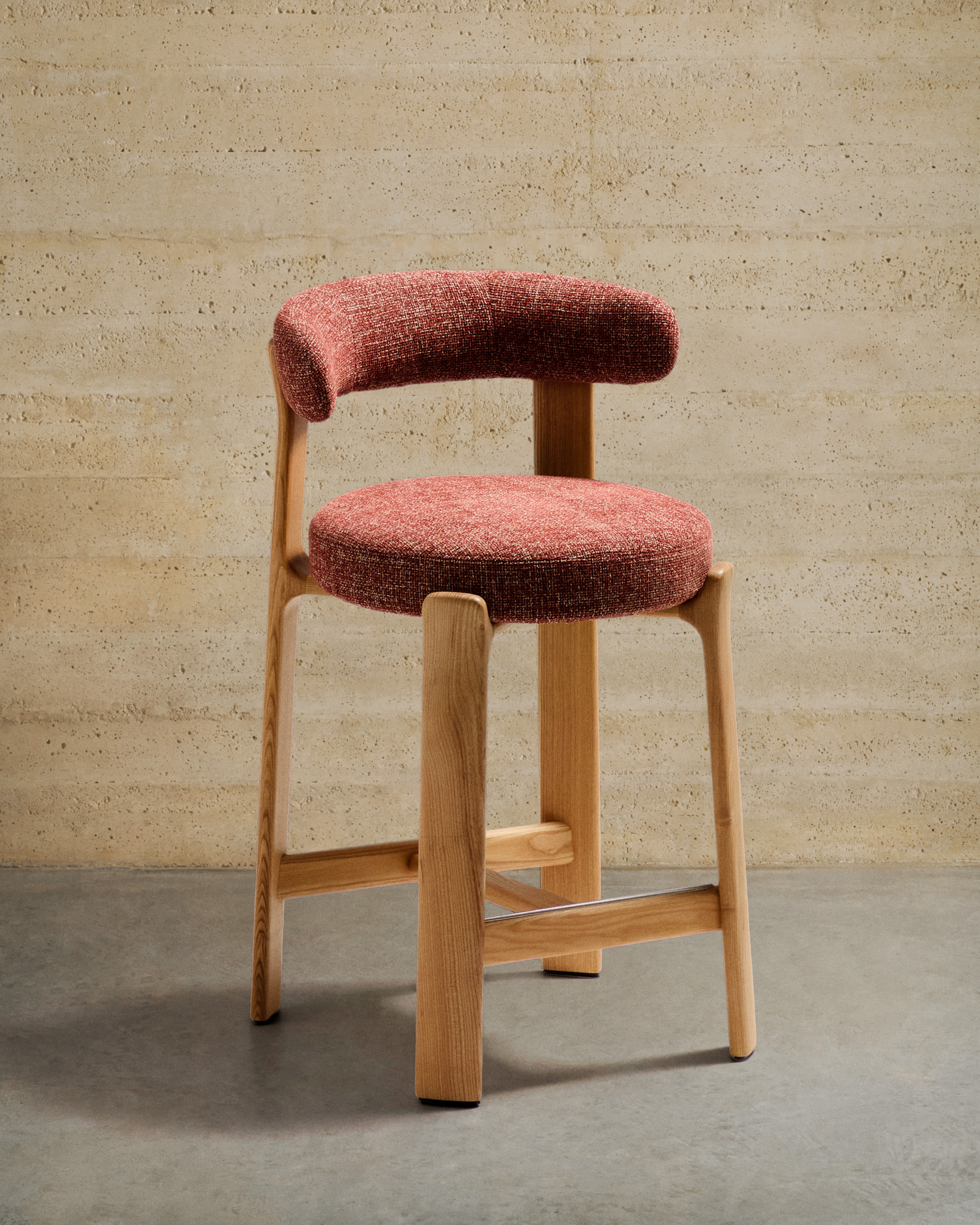 Granite fire-retardant stool with backrest in terracotta chenille and solid ash wood with natural-coloured finish FSC 100% 65cm