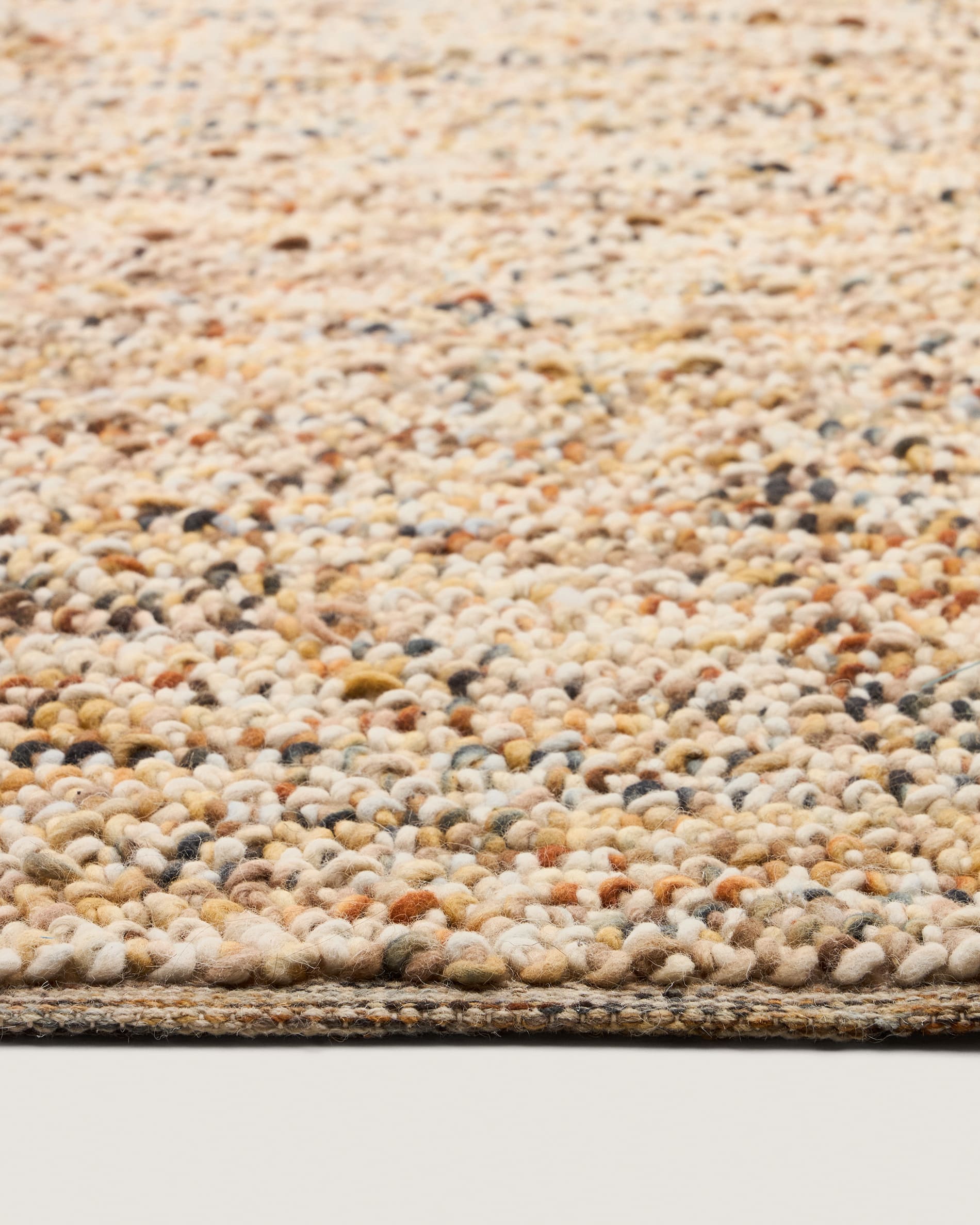 Elanis multicoloured bouclé wool rug 200 x 300cm