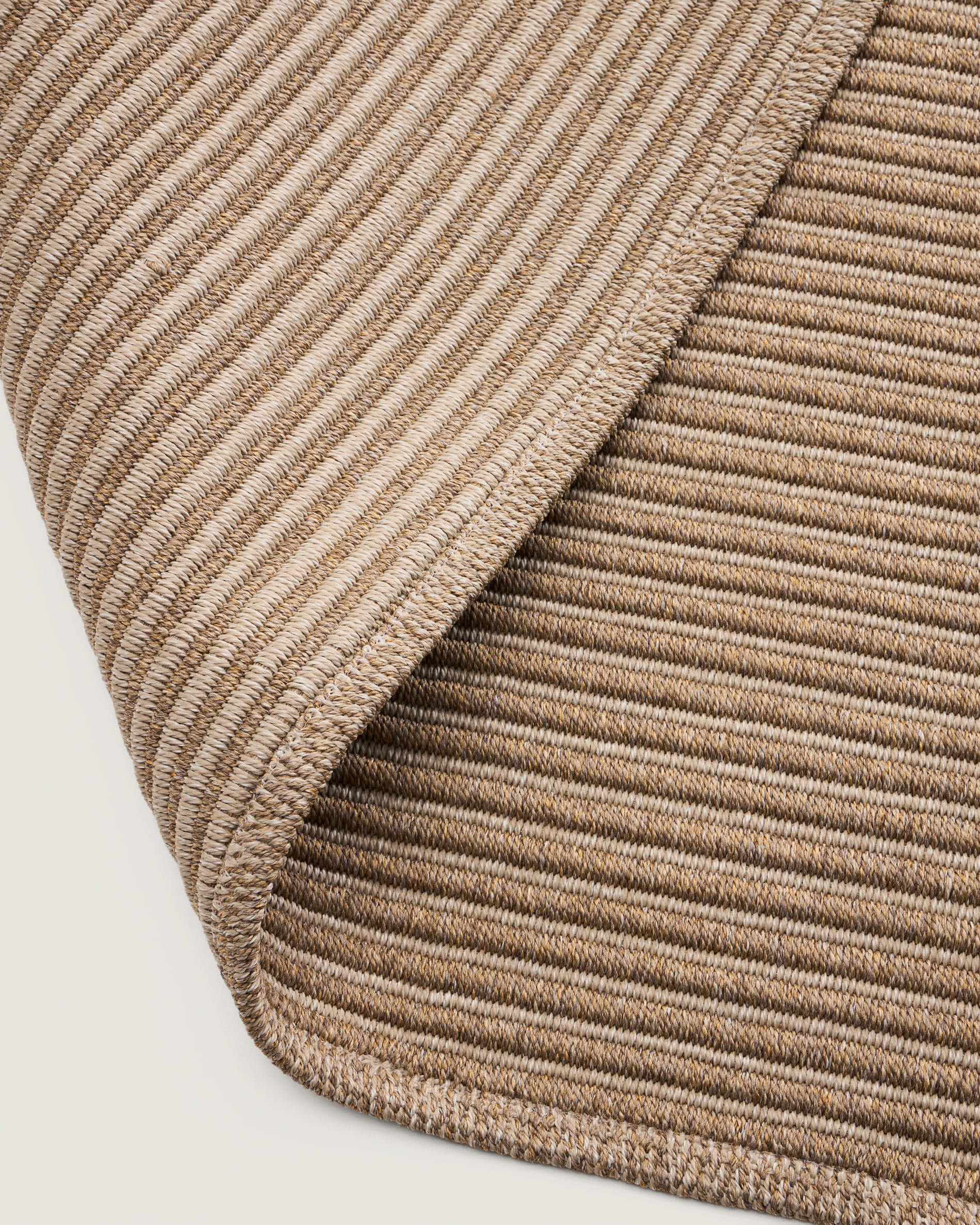 Rug Ardelia in synthetic fibers beige 160 x 230 cm