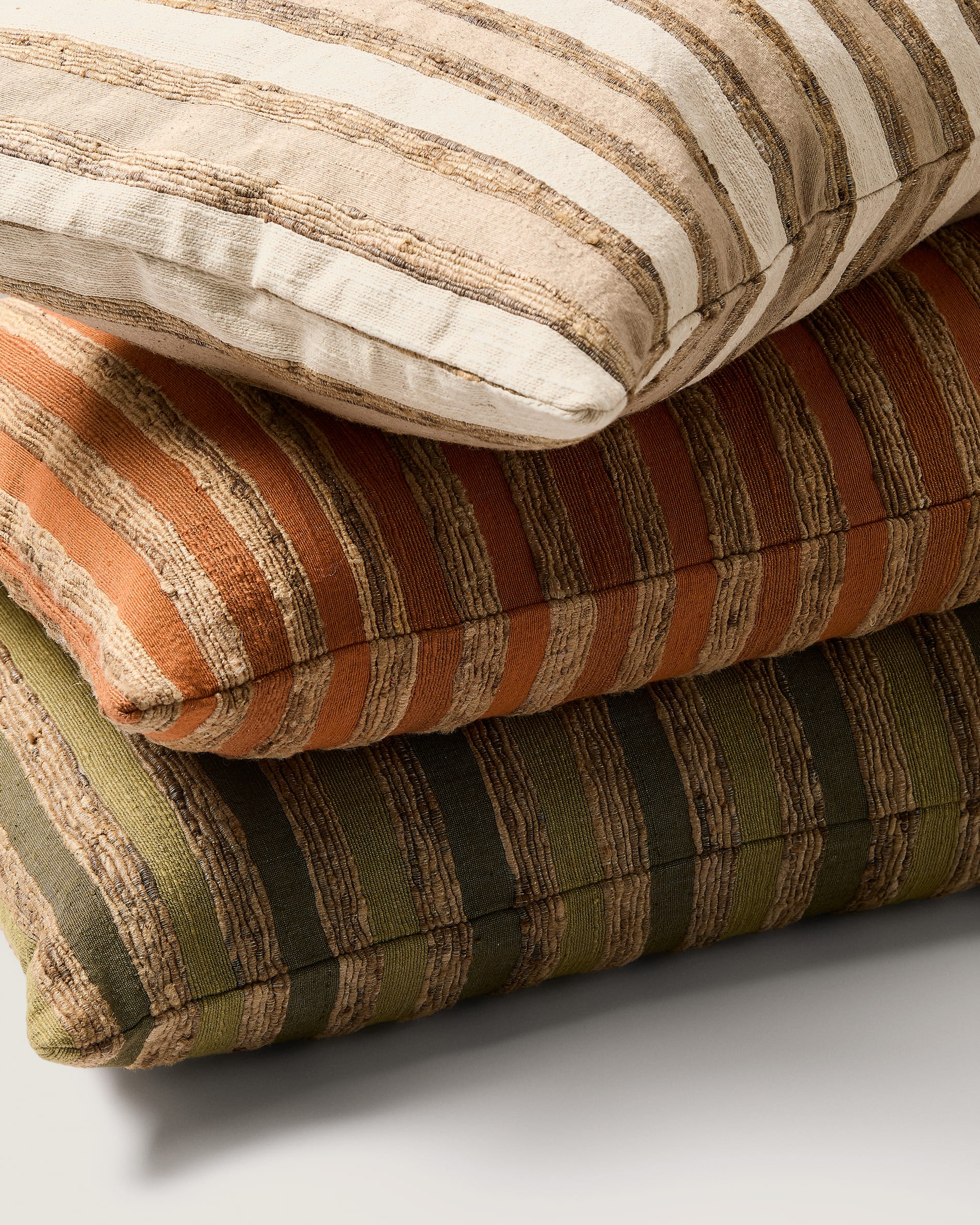 Dorevi green striped silk blend jacquard cushion cover 40 x 60cm