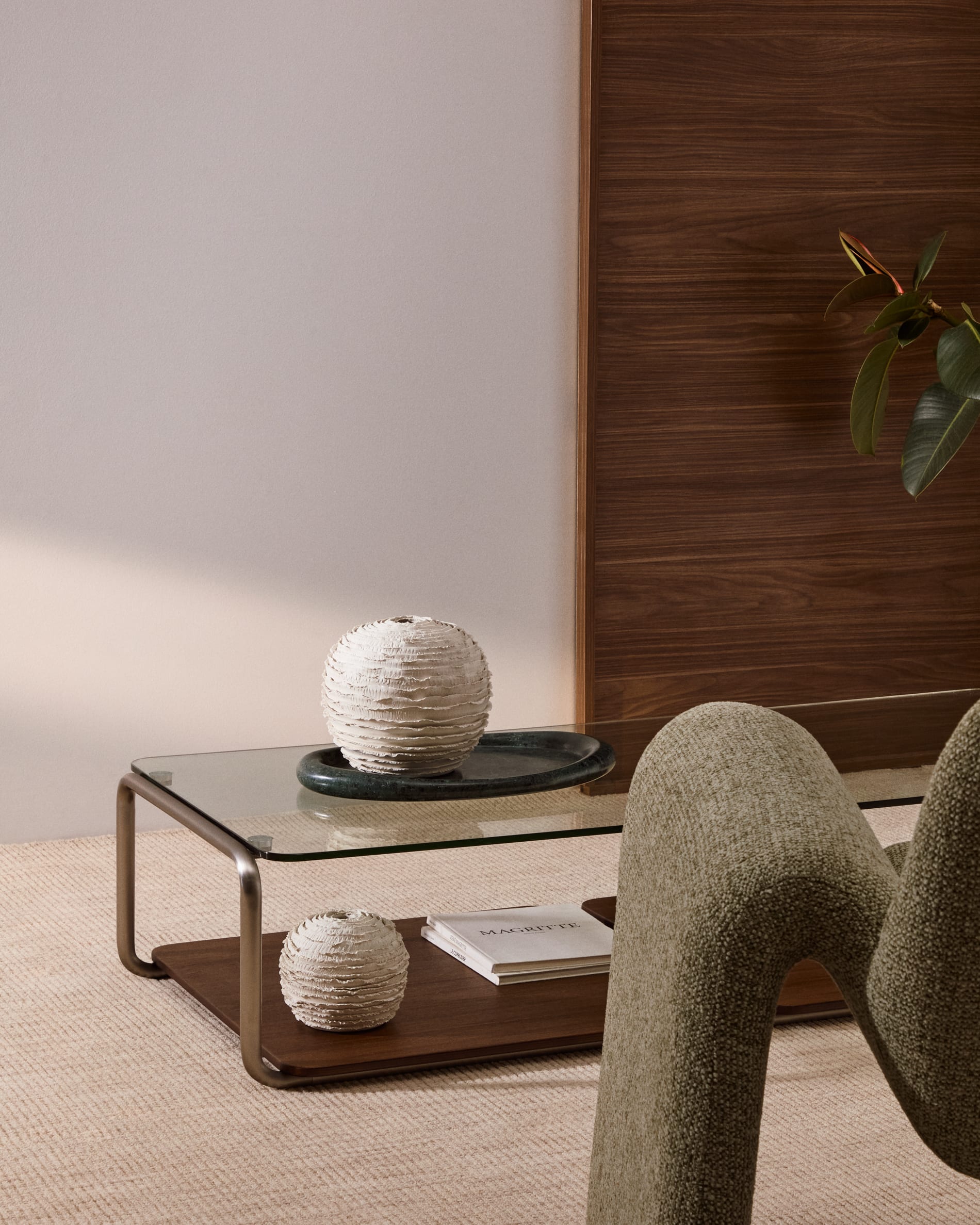 Evania vase in beige ceramic 21 cm