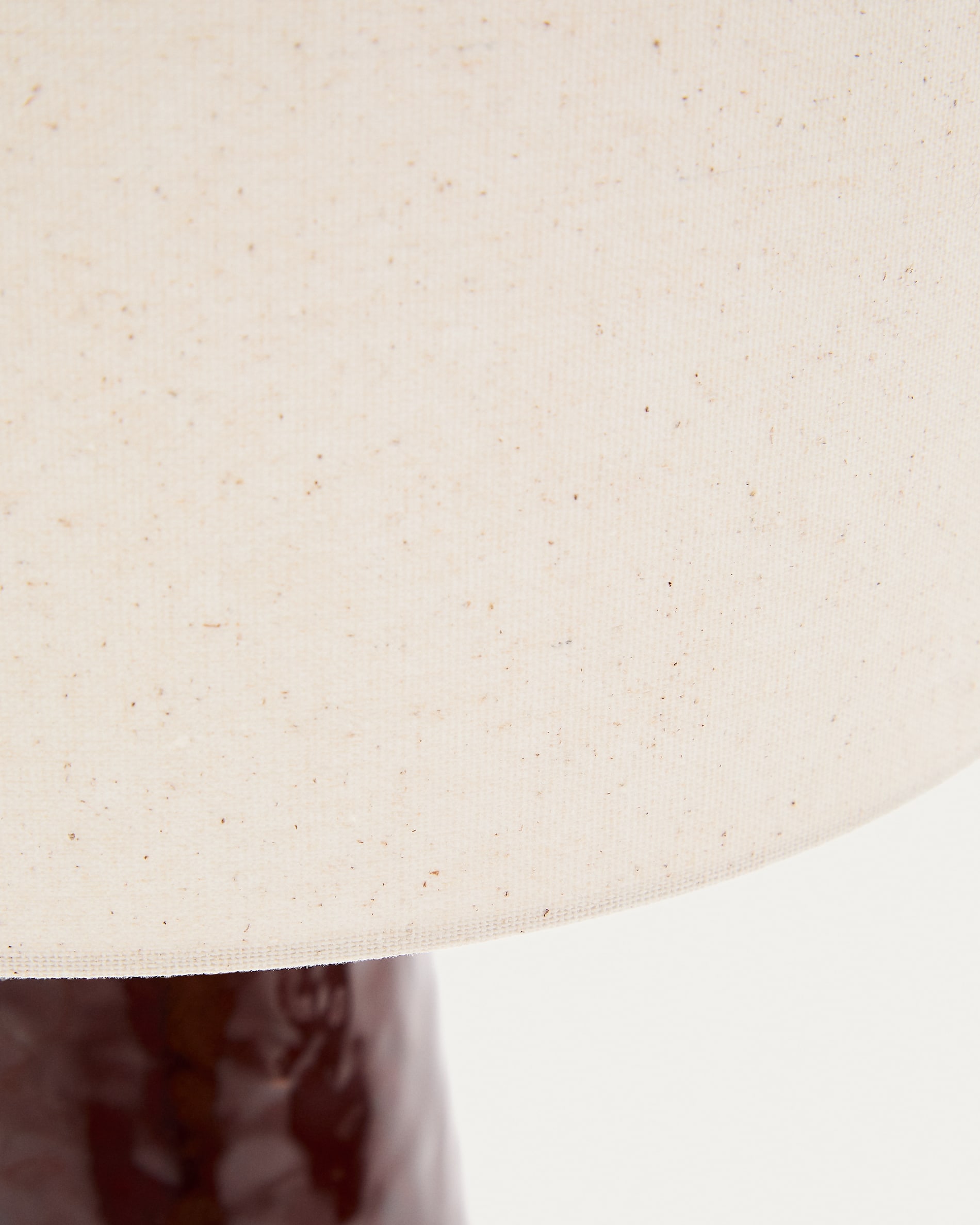 Drava table lamp in burgundy ceramic with cotton shade