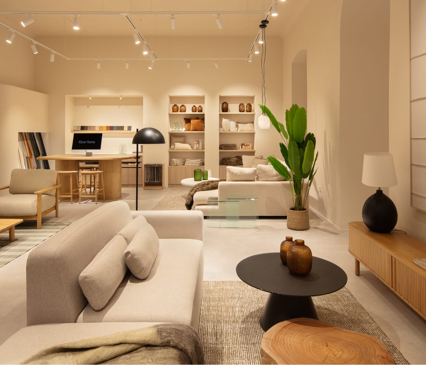 https://d.media.kavehome.com/image/upload/v1750146188/cms/landing-profesionales-0625-06.jpg