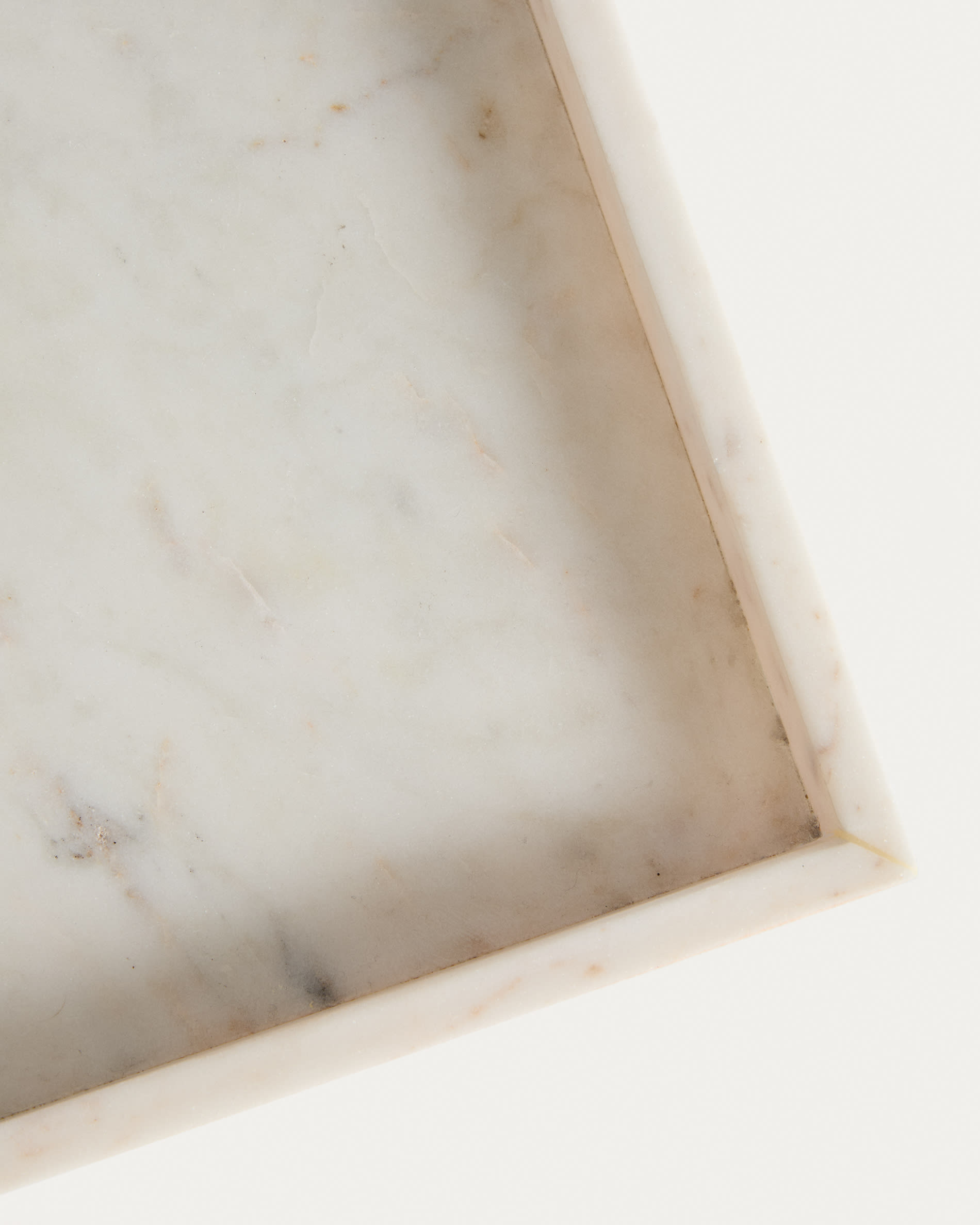 Serela tray in white marble 35 x 35 cm