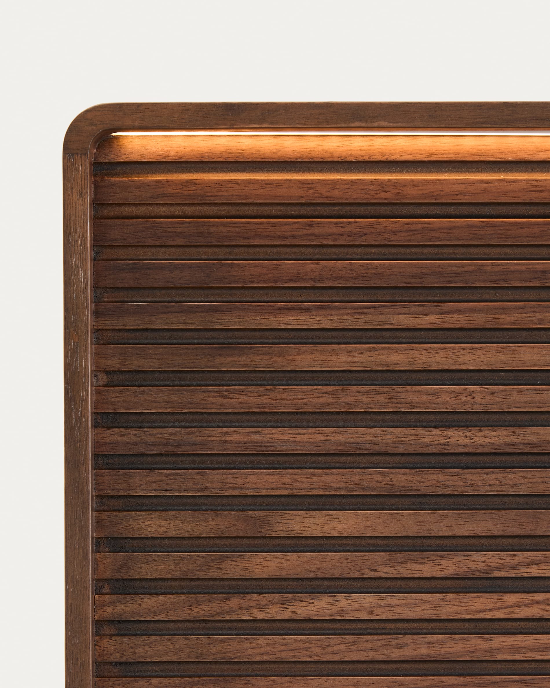 Norlen headboard in walnut veneer with dark finish and LED light for a bed up to 160 cm FSC Mix Credit