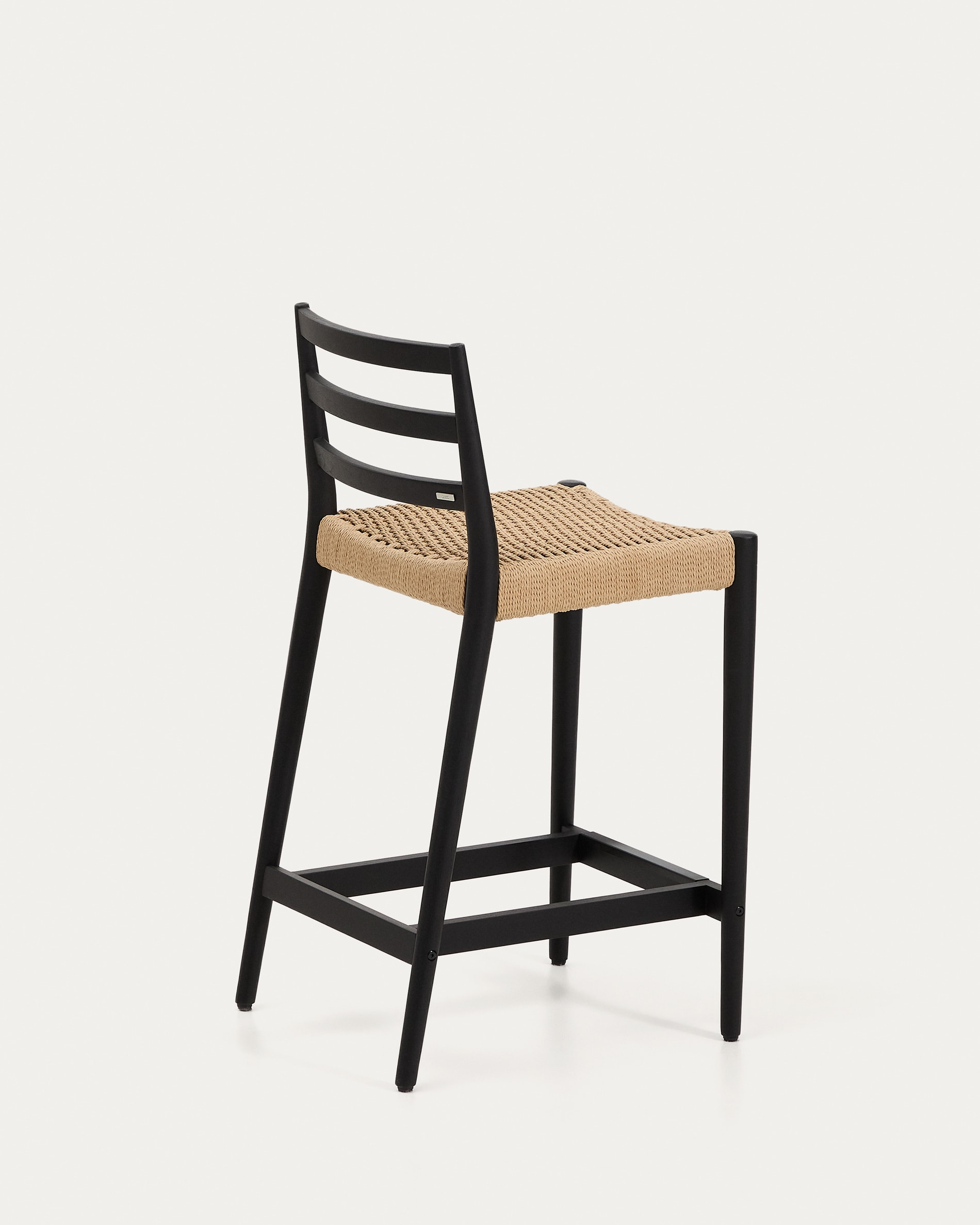 Analy stool with backrest in solid oak wood with black finish and rope seat, 65 cm, FSC Mix Credit