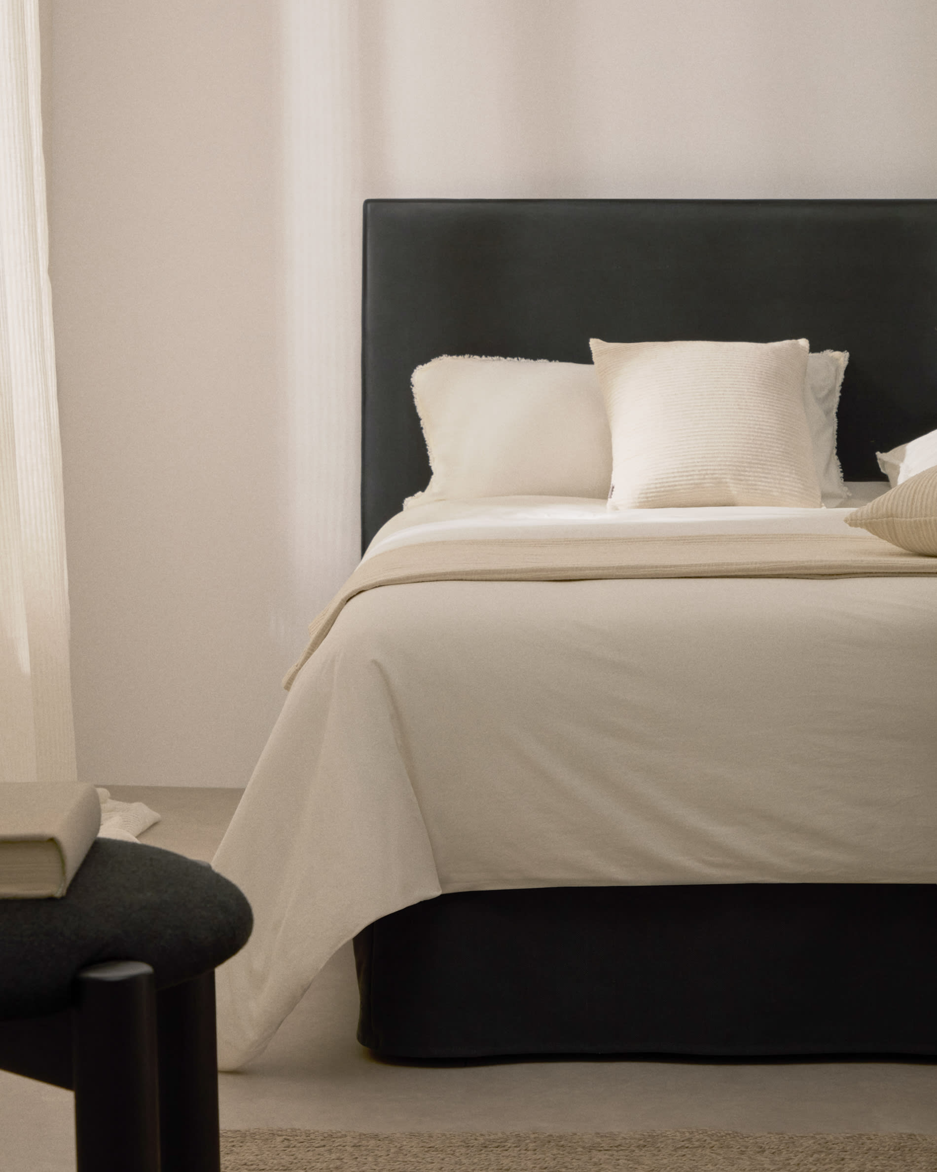 Anthracite grey linen and cotton Jaira bed base cover for a 90 x 200 cm mattress