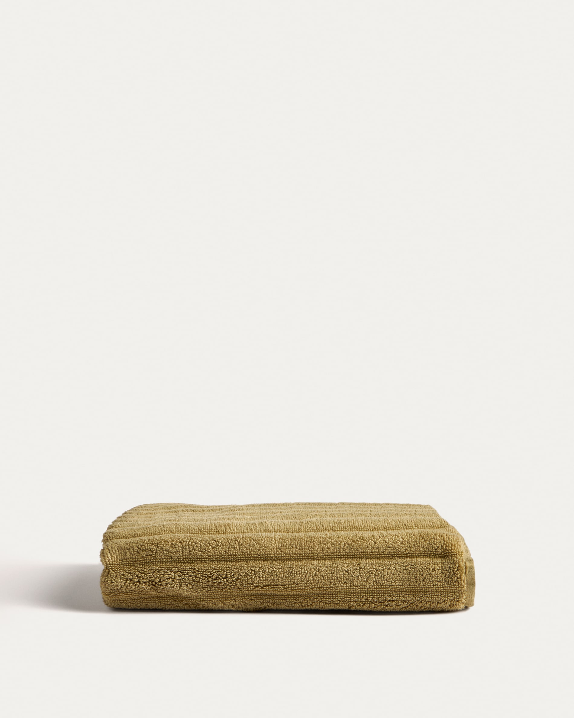 Navira 100% cotton light green hand towel 50 x 90cm