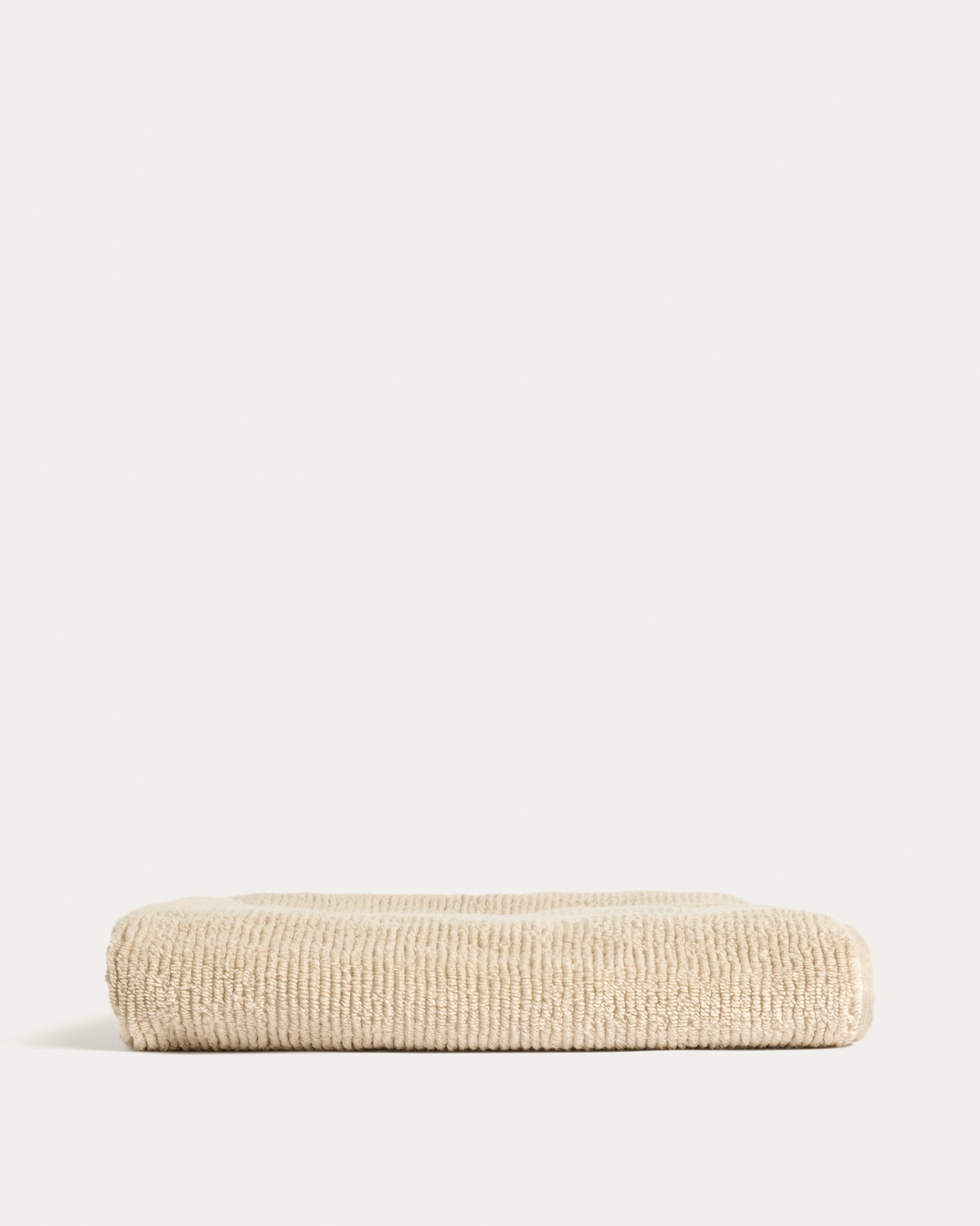 Olvira 100% cotton beige jacquard bath towel 70 x 140cm