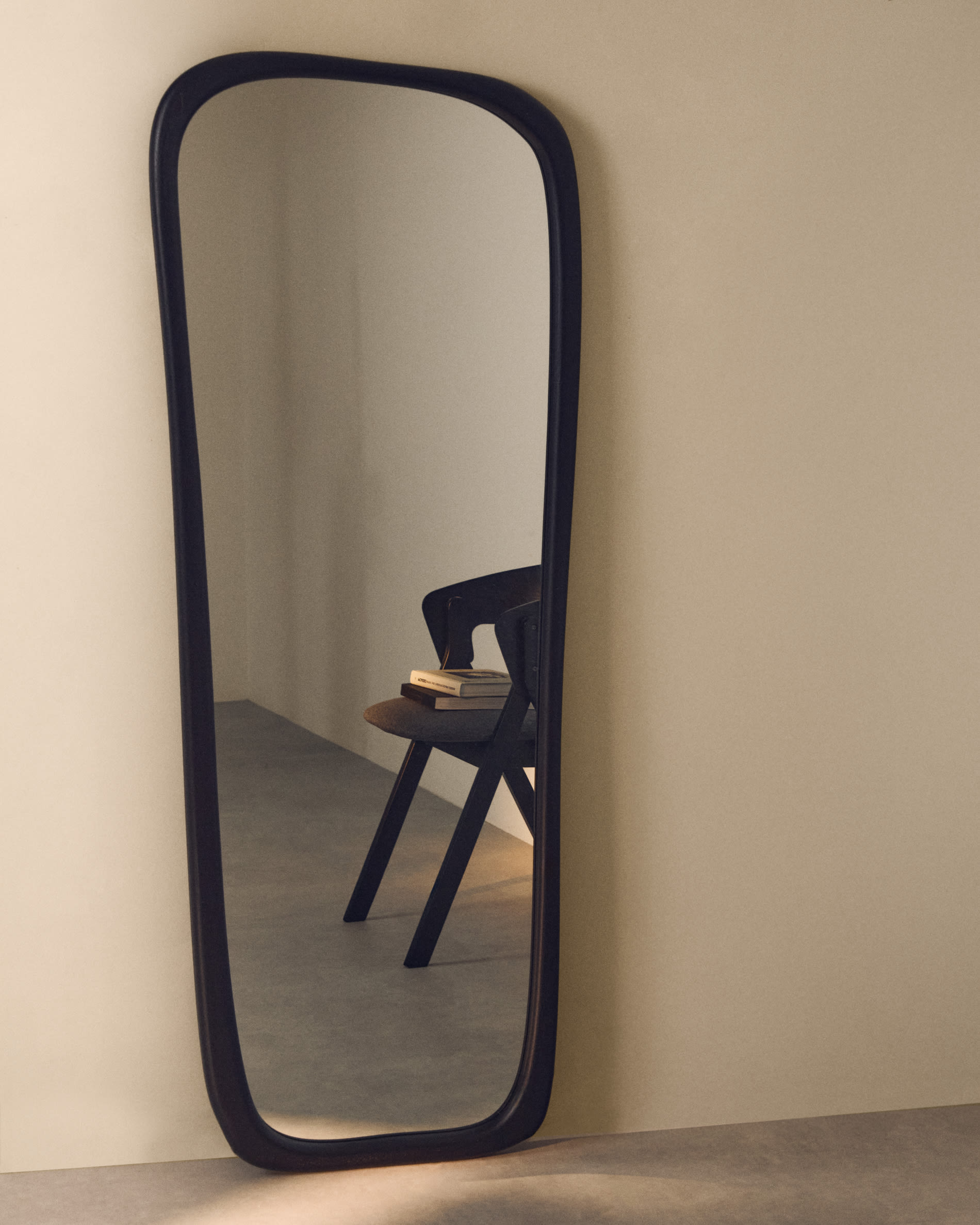 Alura black teak wood mirror 158 x 61cm FSC 100%