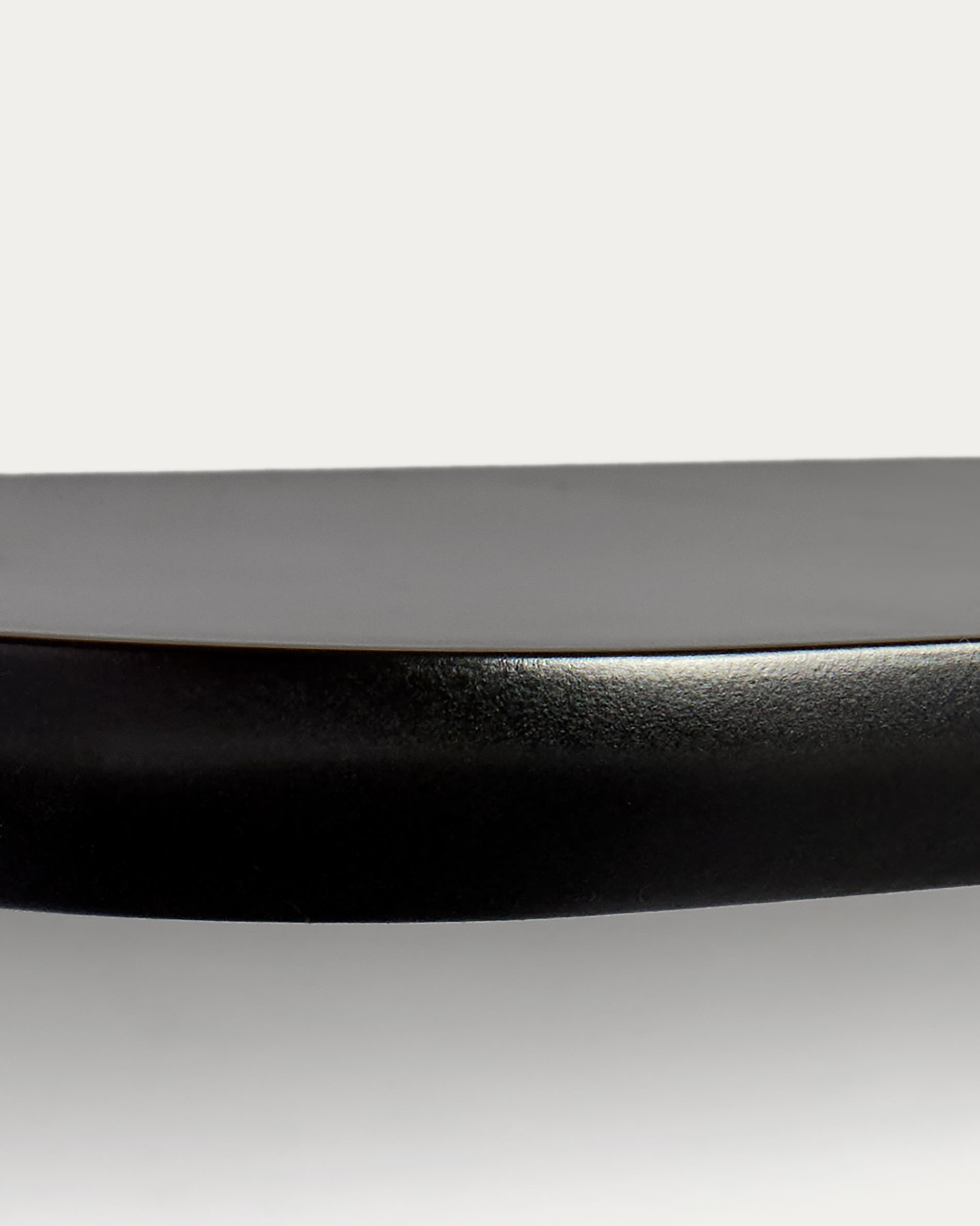 Arely set of 2 MDF shelves with black lacquer finish 35 cm/55 cm