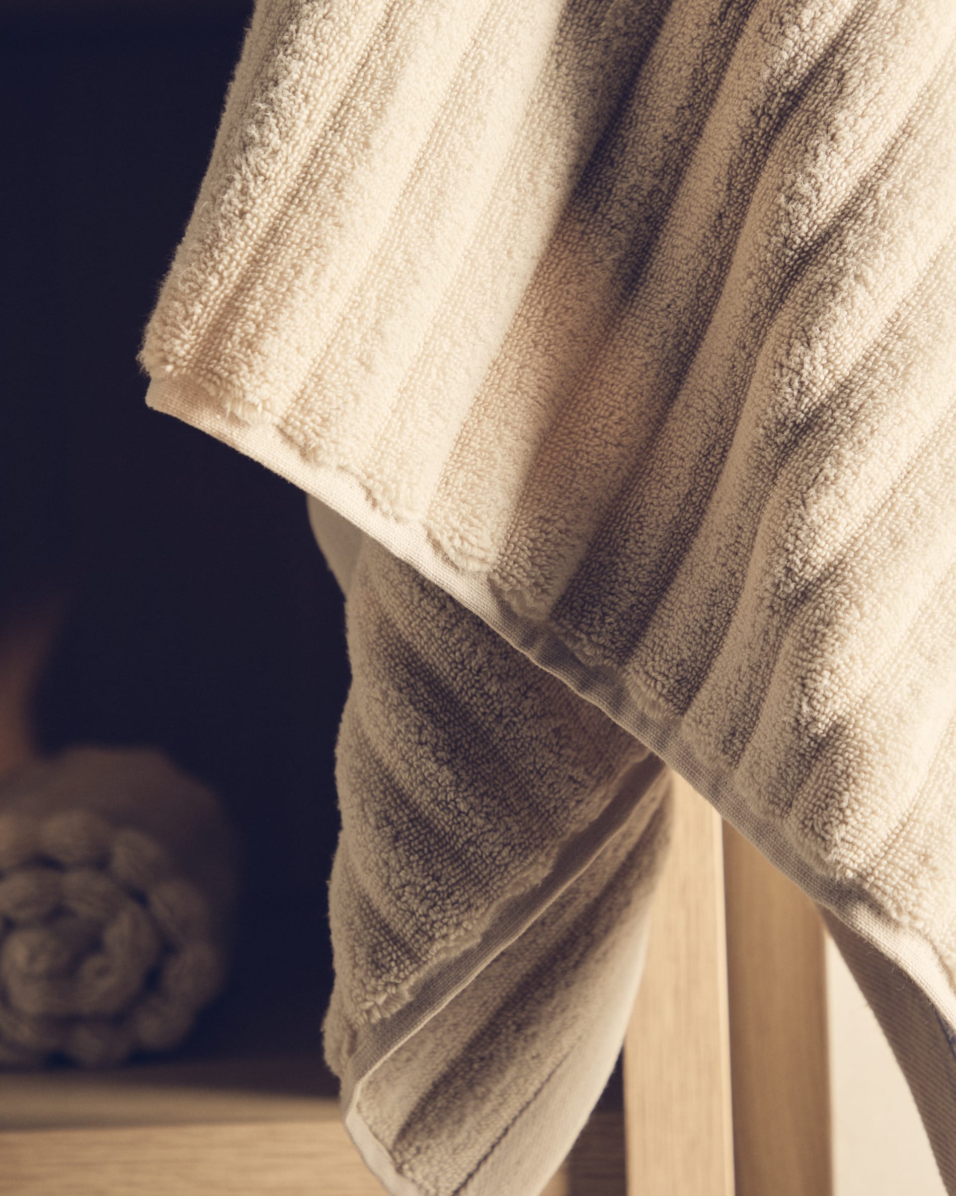 Navira 100% cotton light green bath towel 70 x 140cm