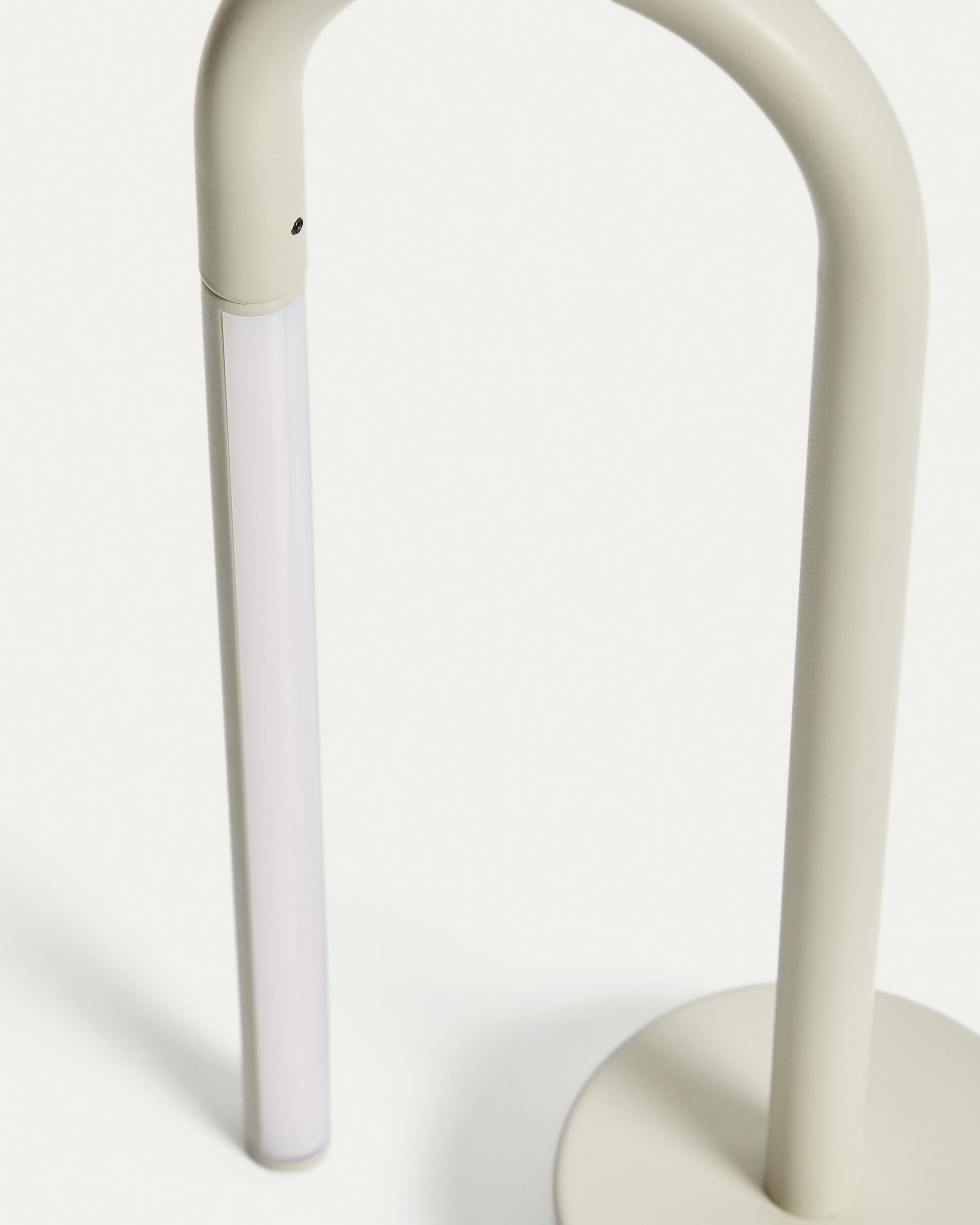 Bow grey aluminium portable table lamp