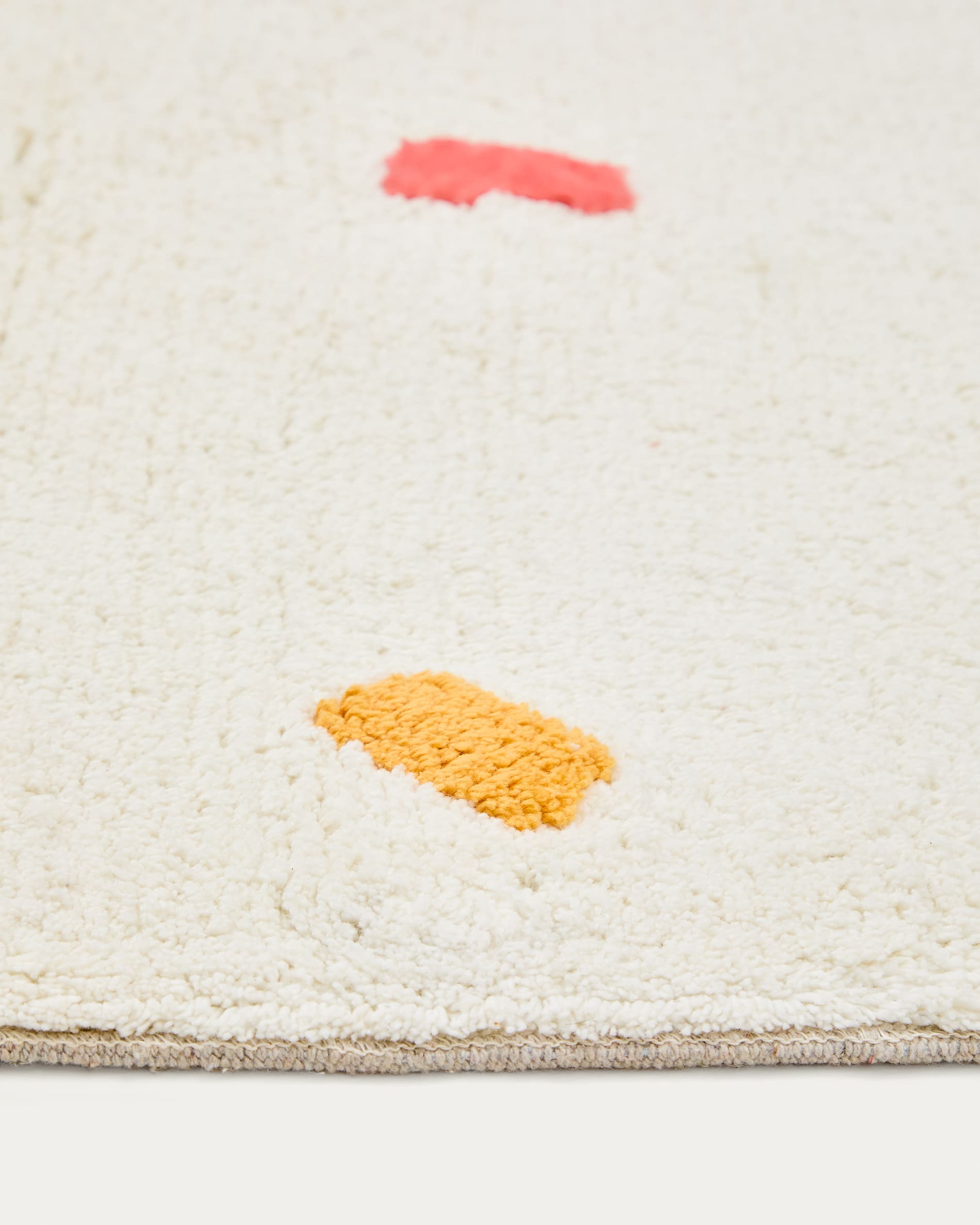 Epifania rug 100% white cotton with multicolour dots 90 x 150 cm