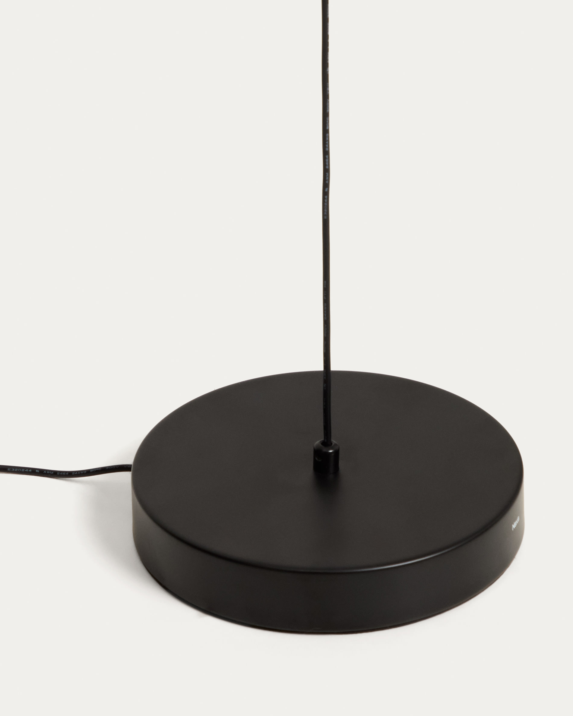 Bow black aluminium ceiling lamp Ø 16 cm