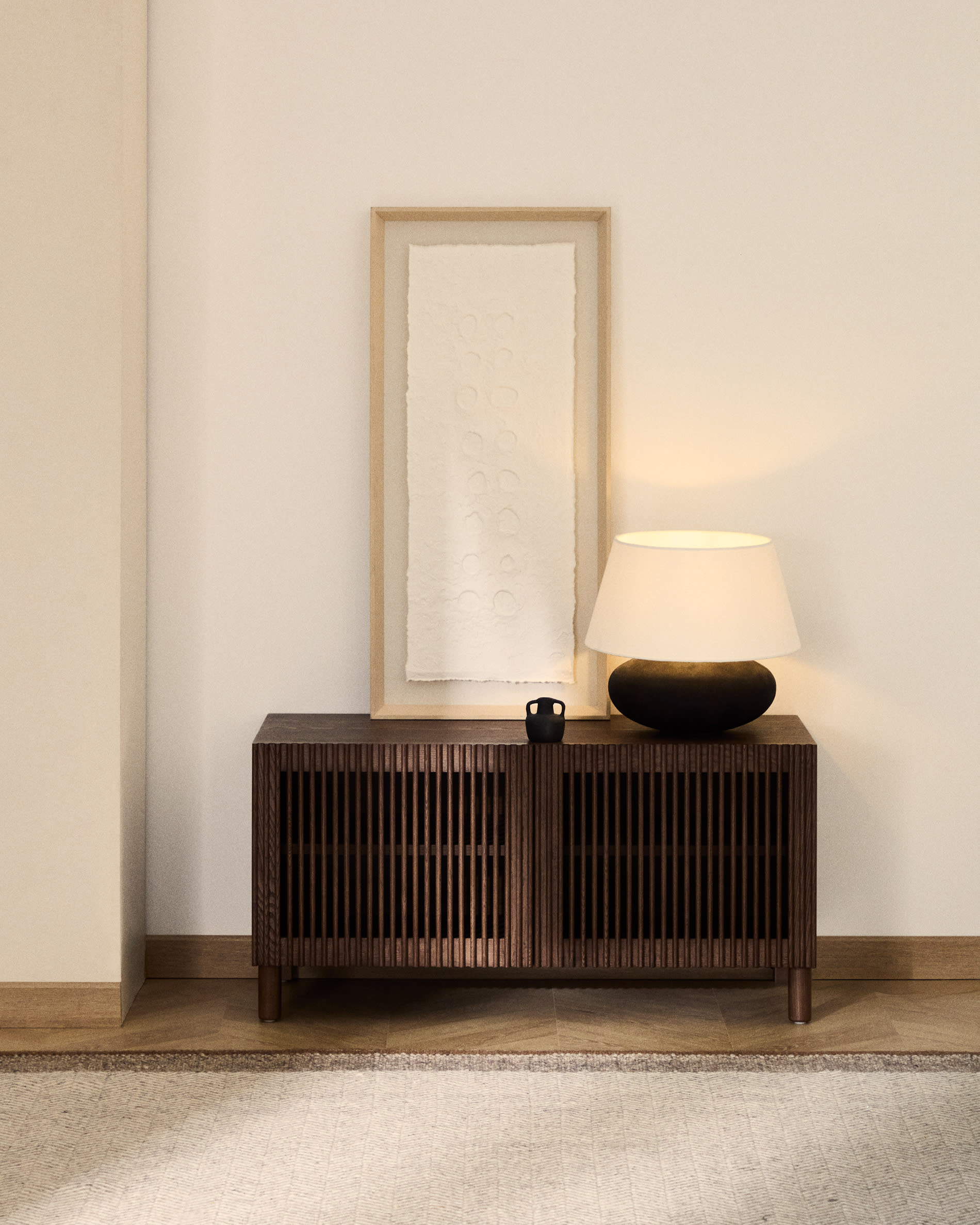 Beyla shoe cabinet with 2 doors in ash veneer and solid ash wood with walnut-tone finish 98.5 cm FSC 100%
