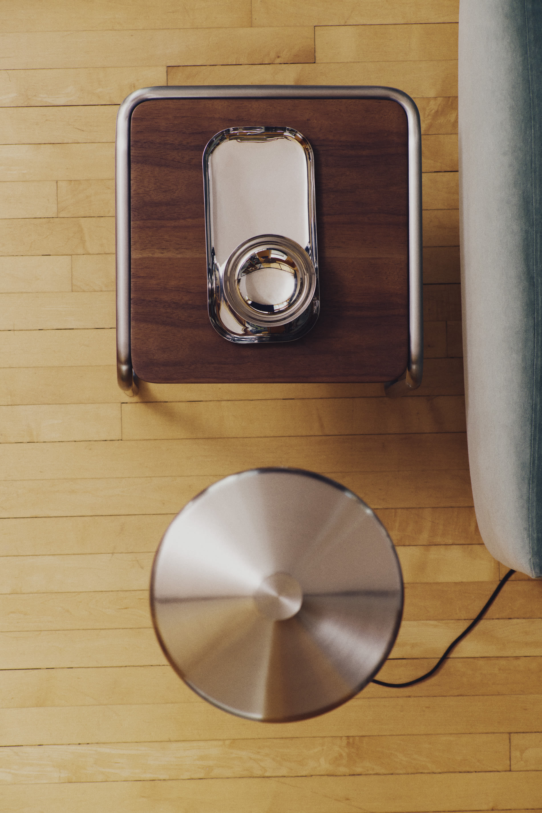 Nirela set of 2 stainless steel trays
