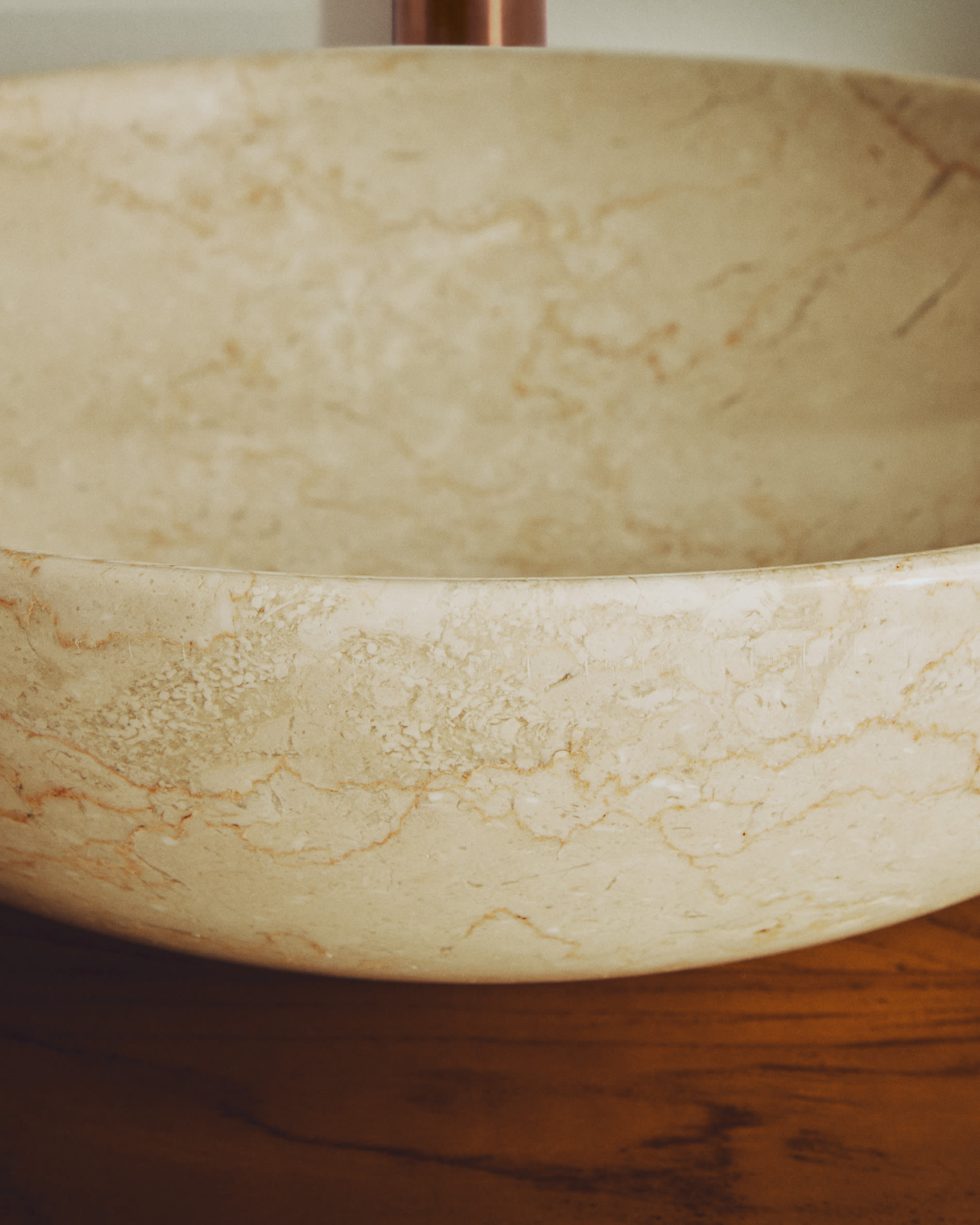 Darnen beige marble countertop washbasin Ø 35cm