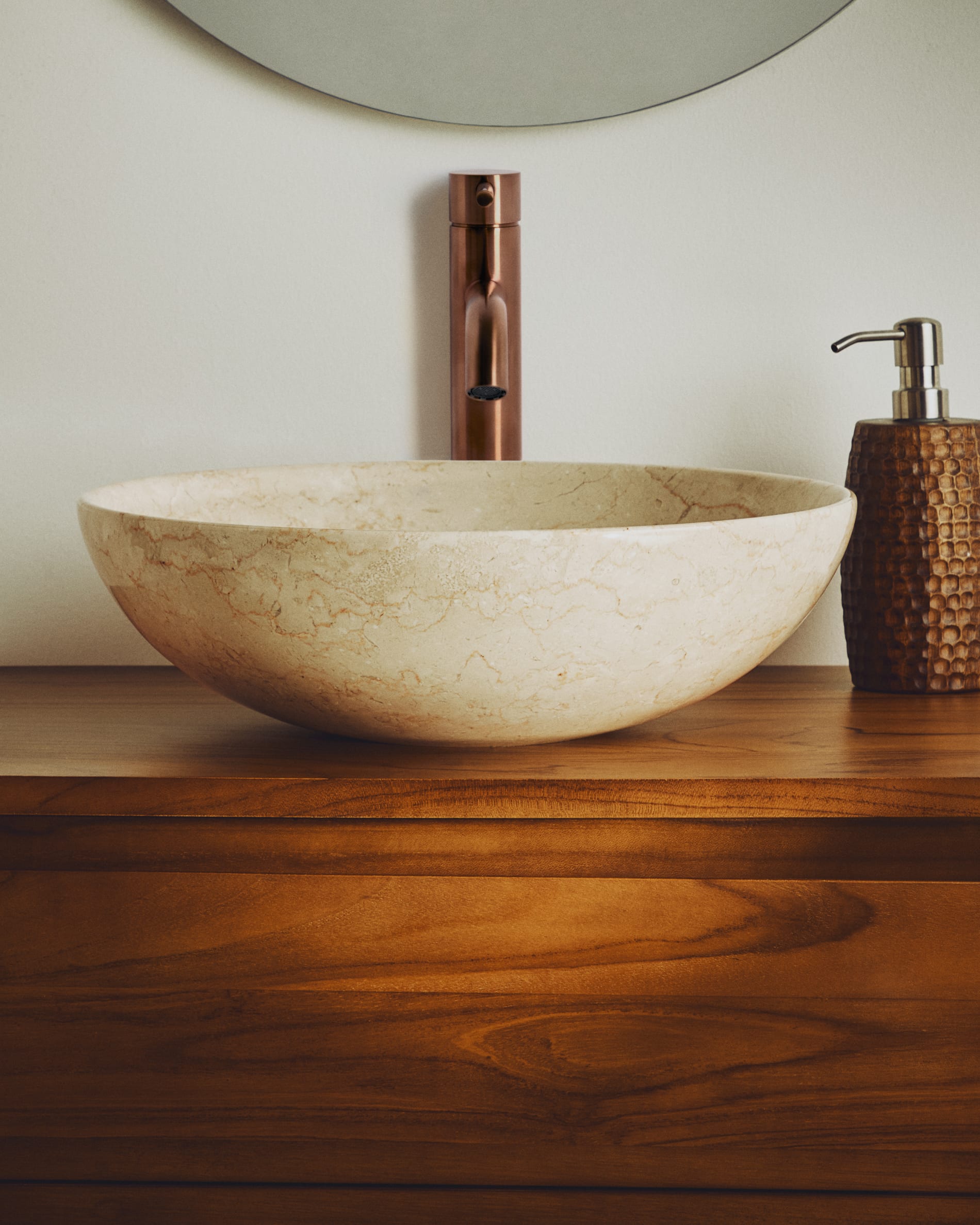 Darnen beige marble countertop washbasin Ø 35cm
