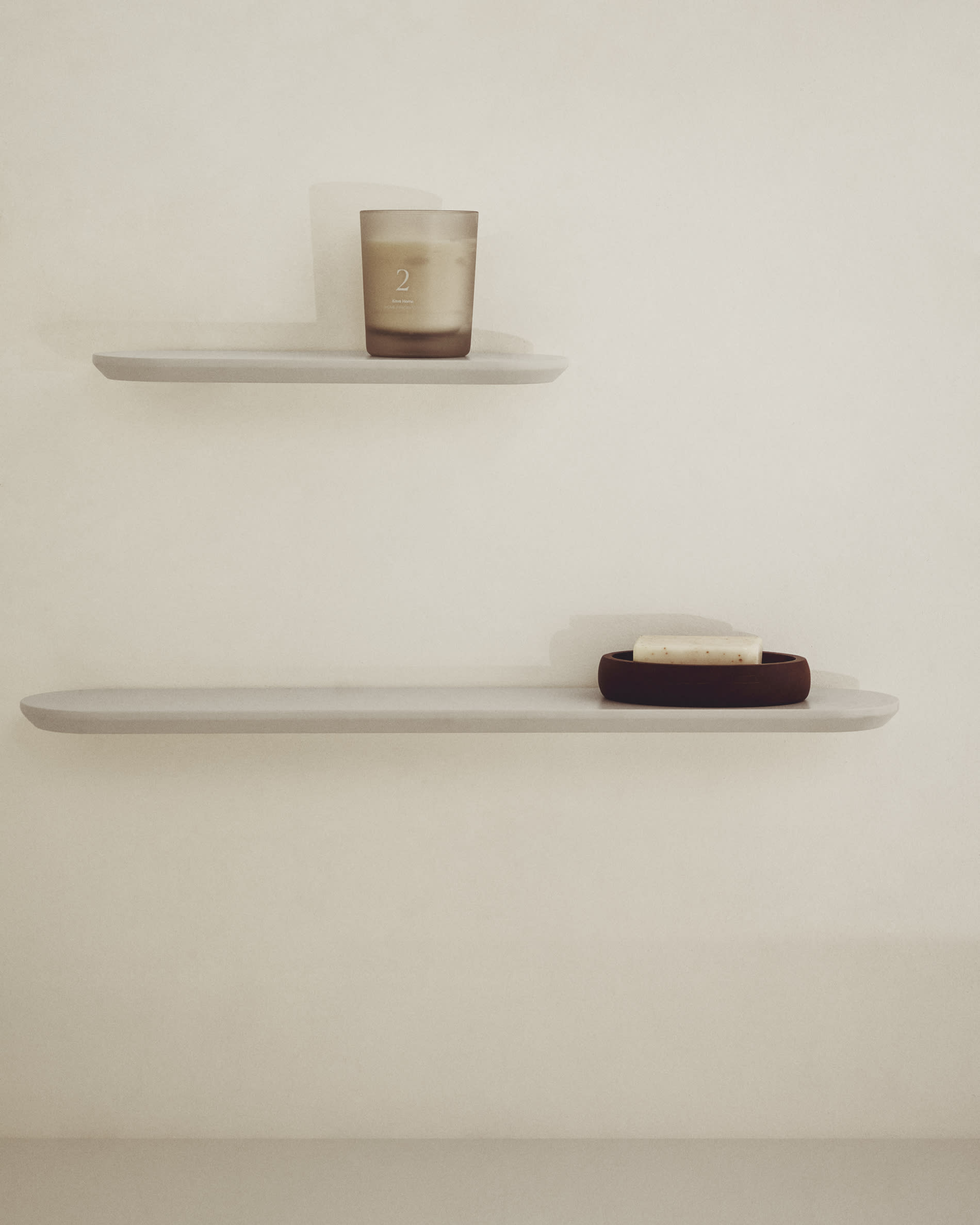 Arely set of 2 MDF shelves with beige lacquer finish 35 cm/55 cm