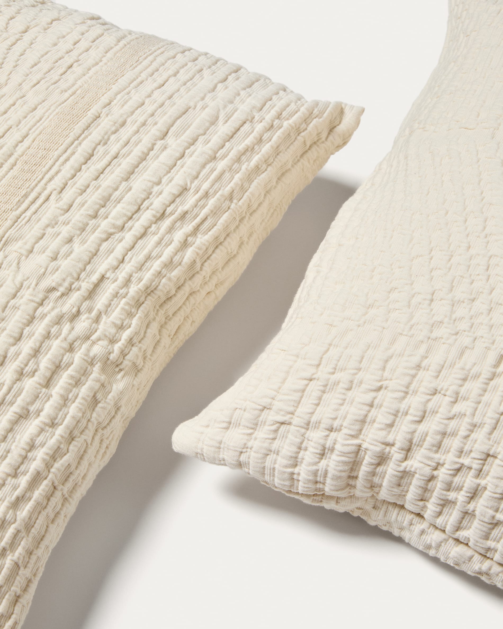 Raylo set of 2 100% cotton cushion covers with structure and stripes 50 x 50 cm