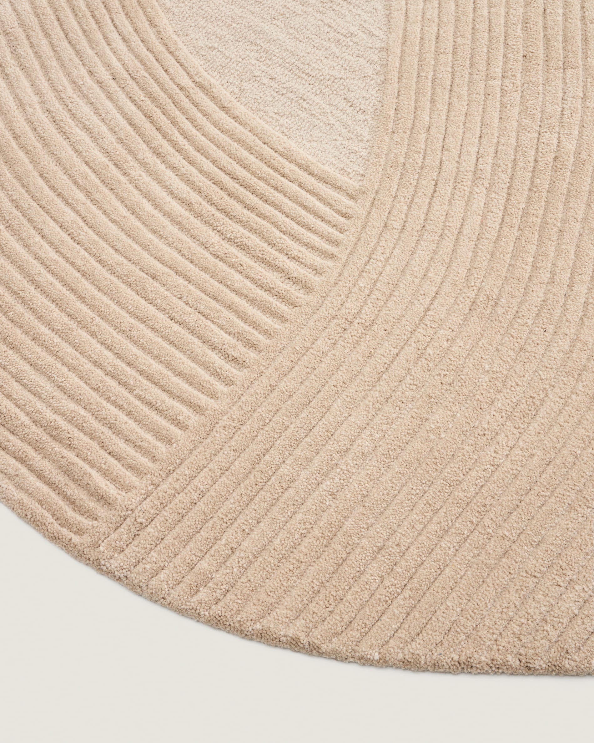 Domm beige wool rug, Ø 200 cm