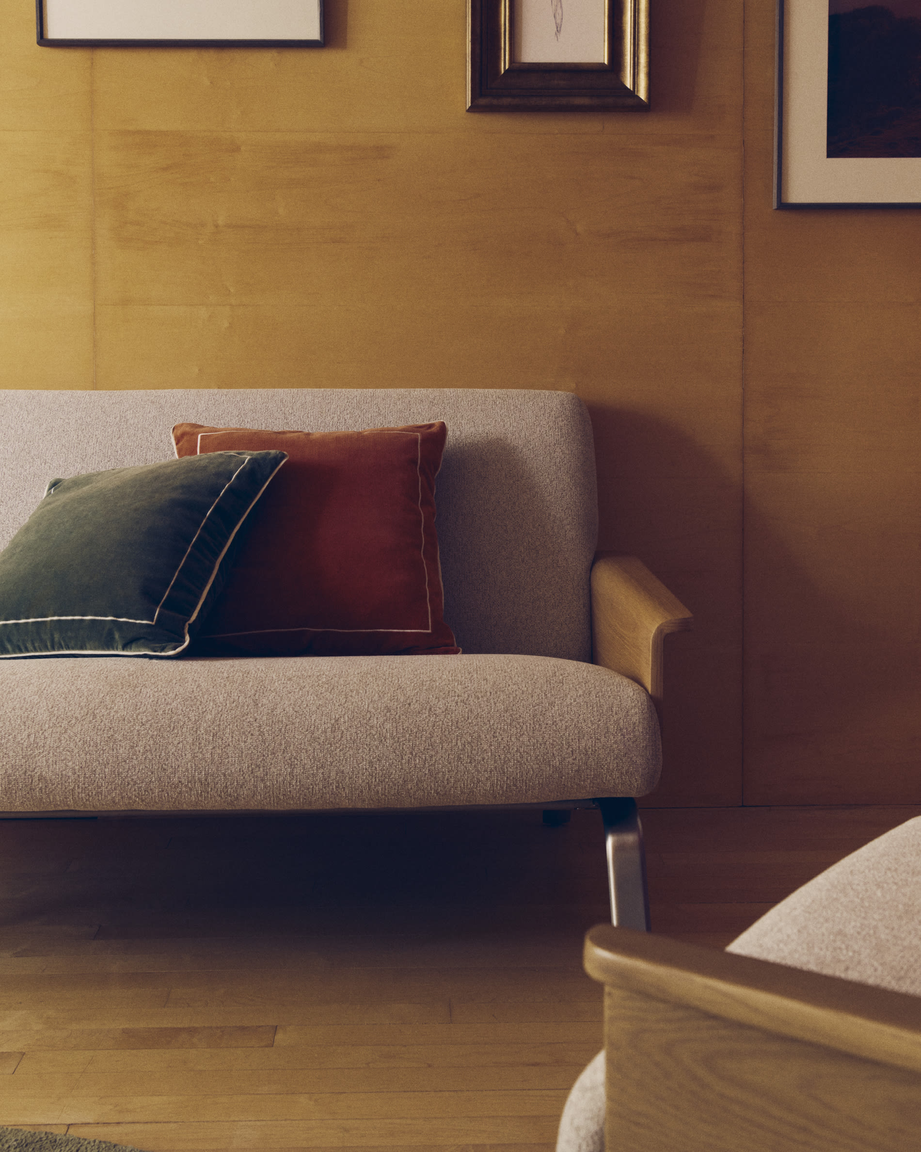 Amsen beige 2-seater sofa in oak plywood with brushed stainless steel legs 165cm