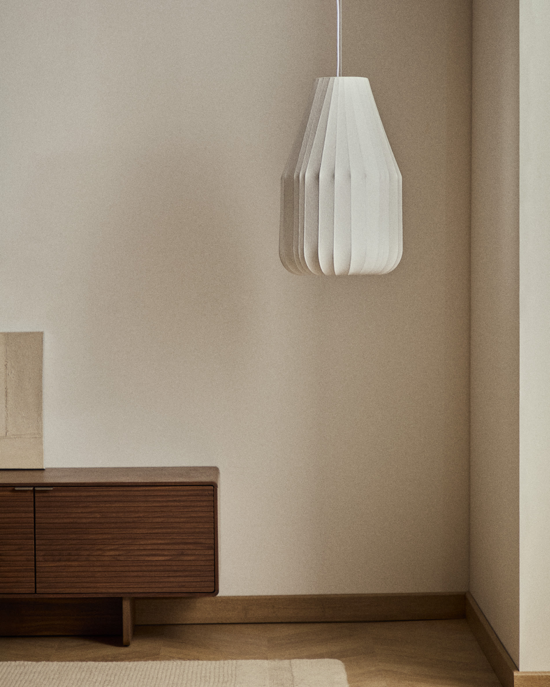 Somar ceiling lamp made with synthetic fibres and steel rods Ø30cm