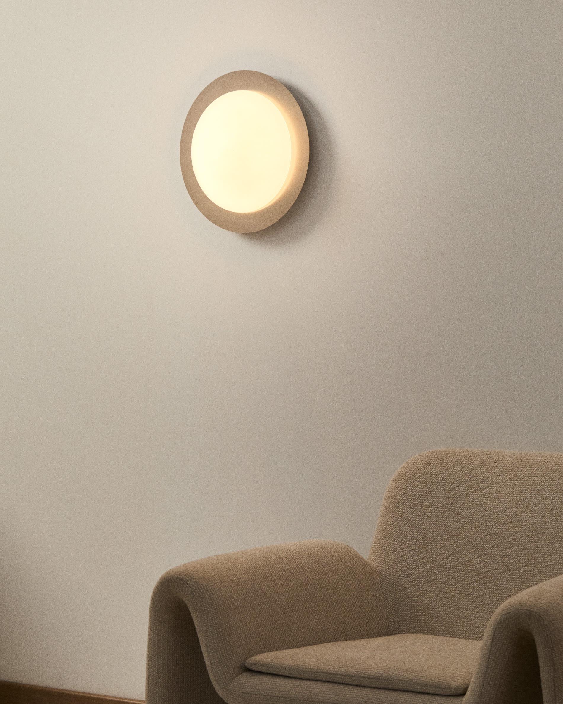 Plafonnier Novae en métal brossé — Kave Home