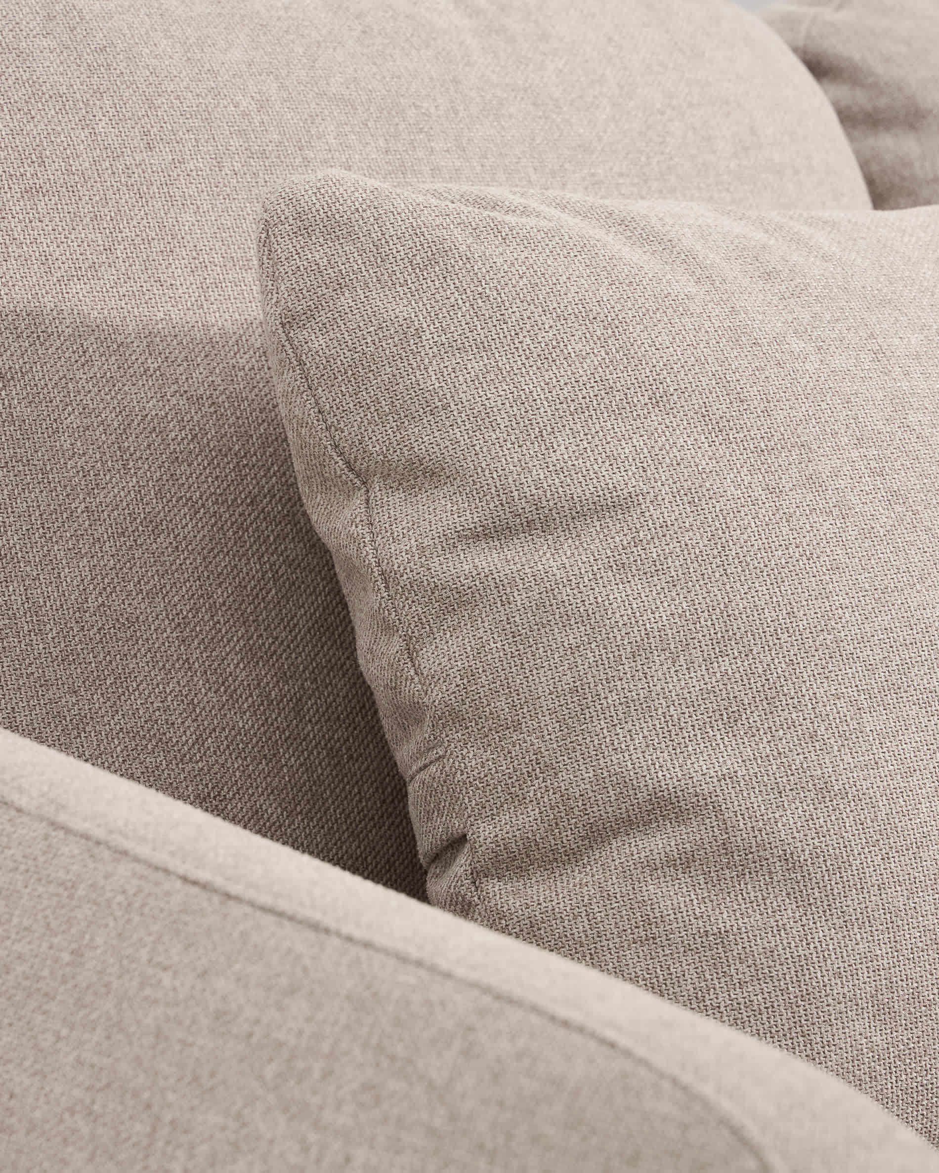 Laira 3-seater sofa bed in beige chenille 218cm FSC Mix Credit