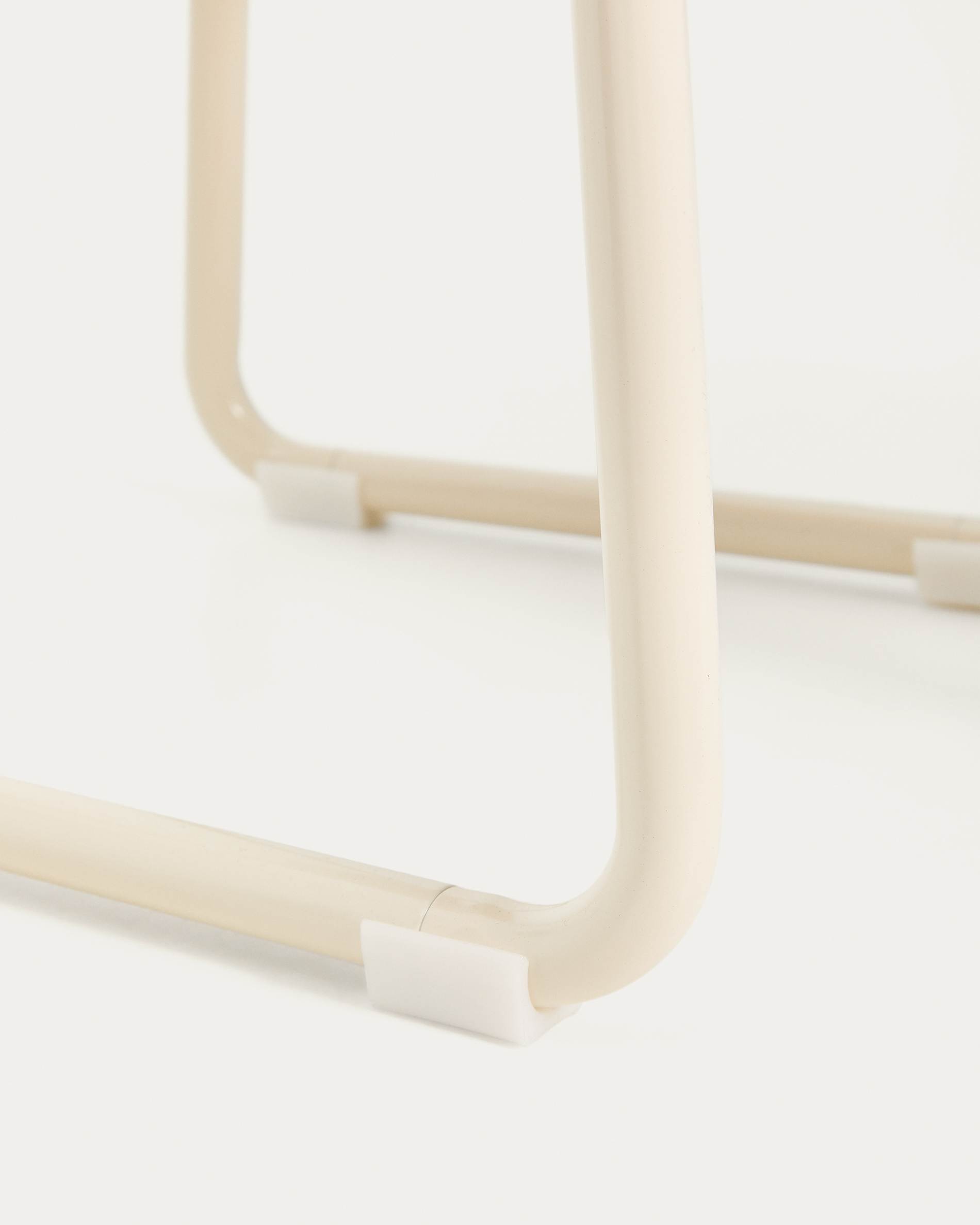 Tinn ash veneer chair with a beige metal structure